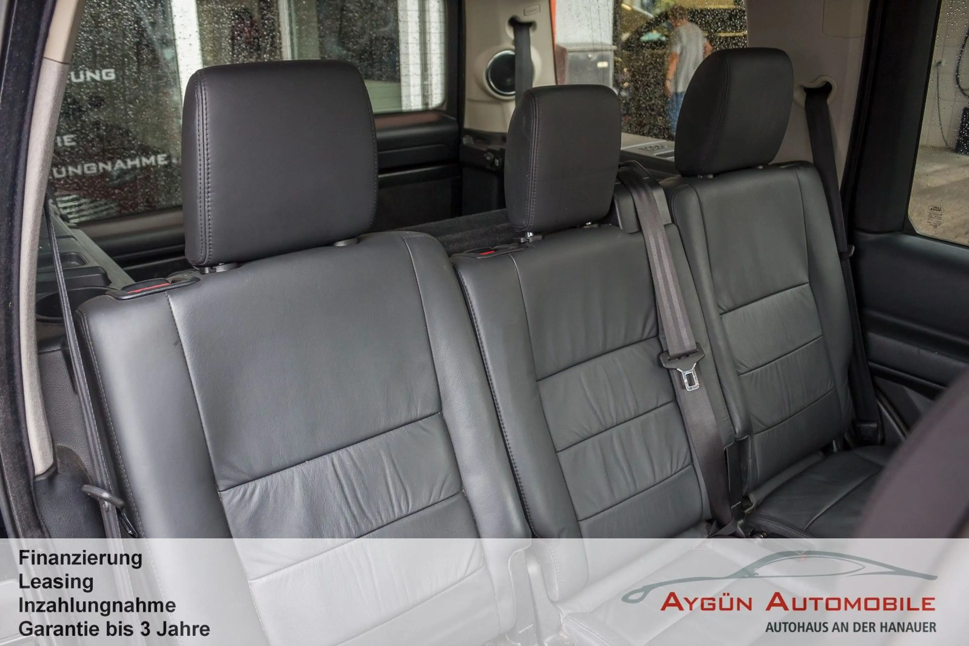 Land Rover Discovery V6 TD HSE*Pano*7-Sitzer*Leder*AHK* — photo 14