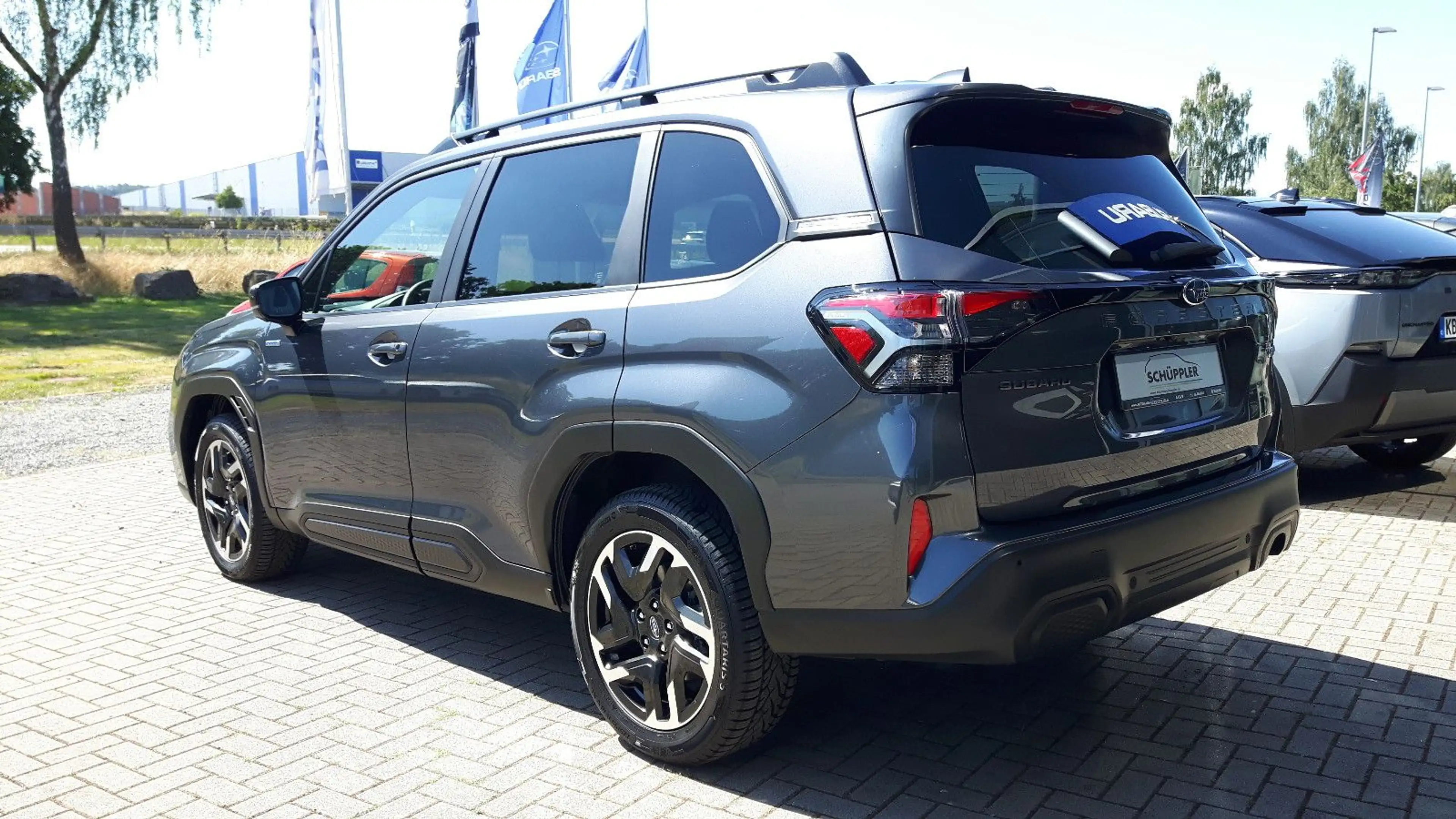 Subaru Forester 2.0 ie BOXER Exclusive Lineartr. — photo 4