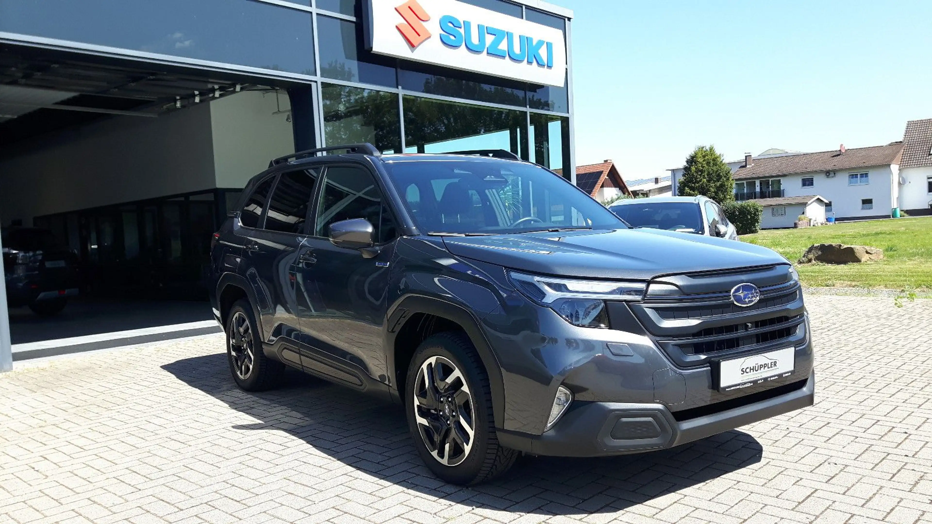 Subaru Forester 2.0 ie BOXER Exclusive Lineartr. — photo 2
