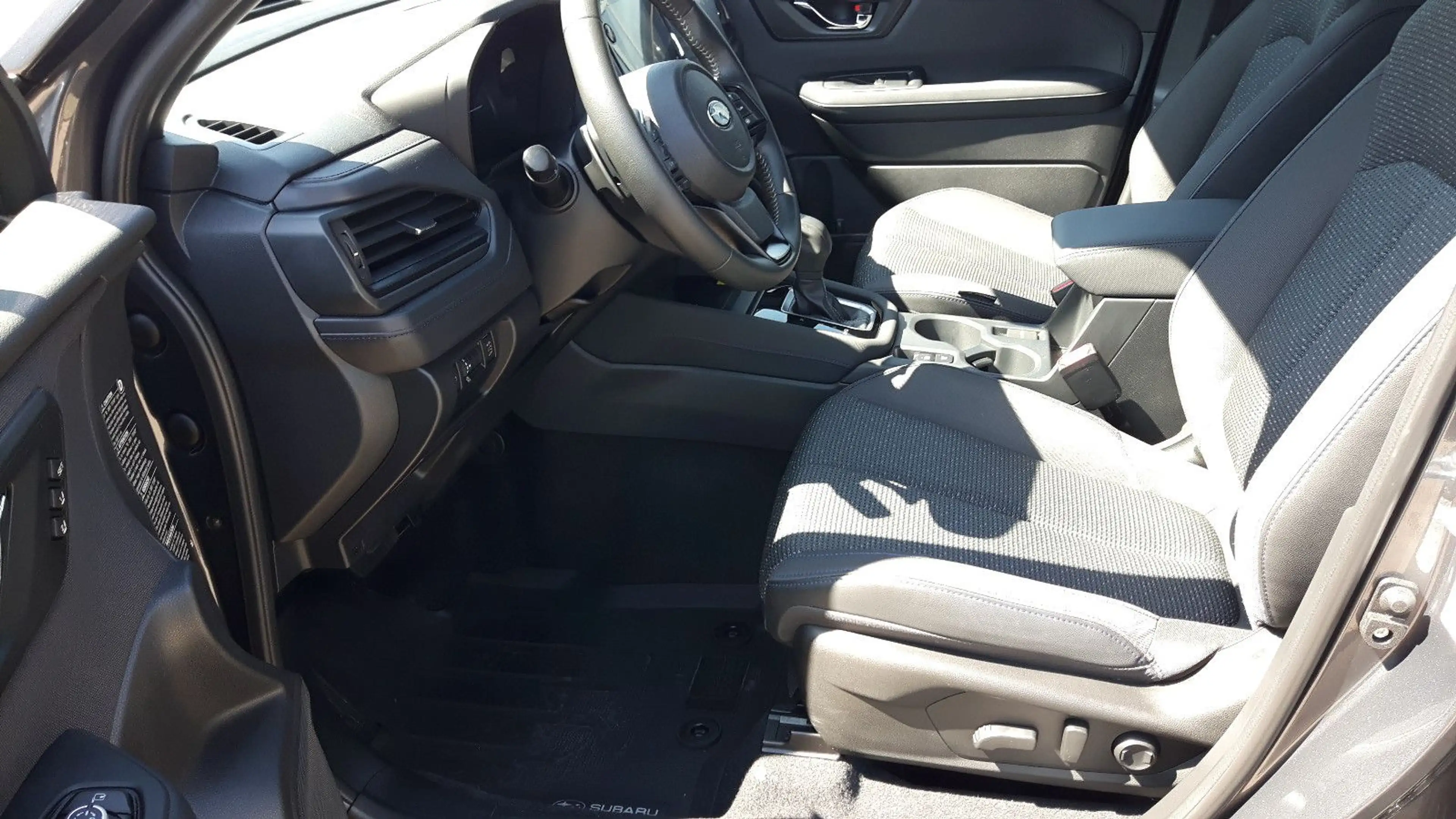 Subaru Forester 2.0 ie BOXER Exclusive Lineartr. — photo 8