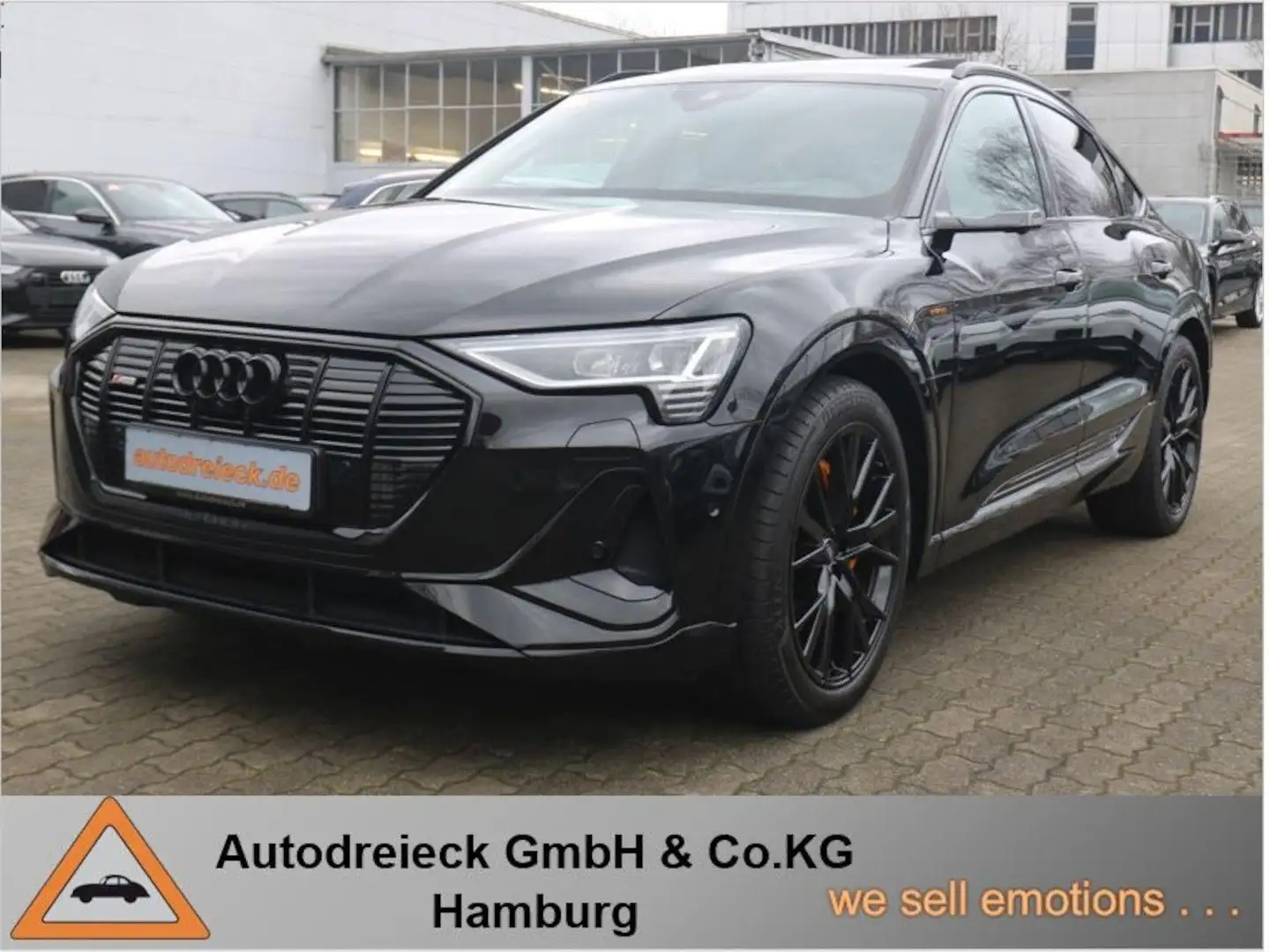Audi e-tron 55 q 2x S line BLACK EDITION AHK HuD PANO Schwarz - 1