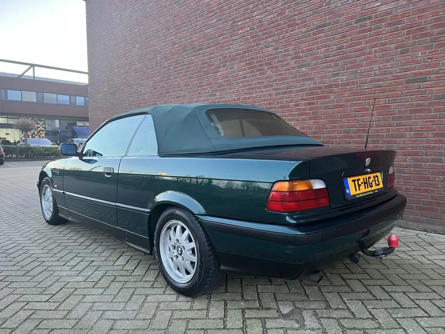 BMW 318 3-serie Cabrio 318i Executive, Beige leder, Aircon Grün - 2