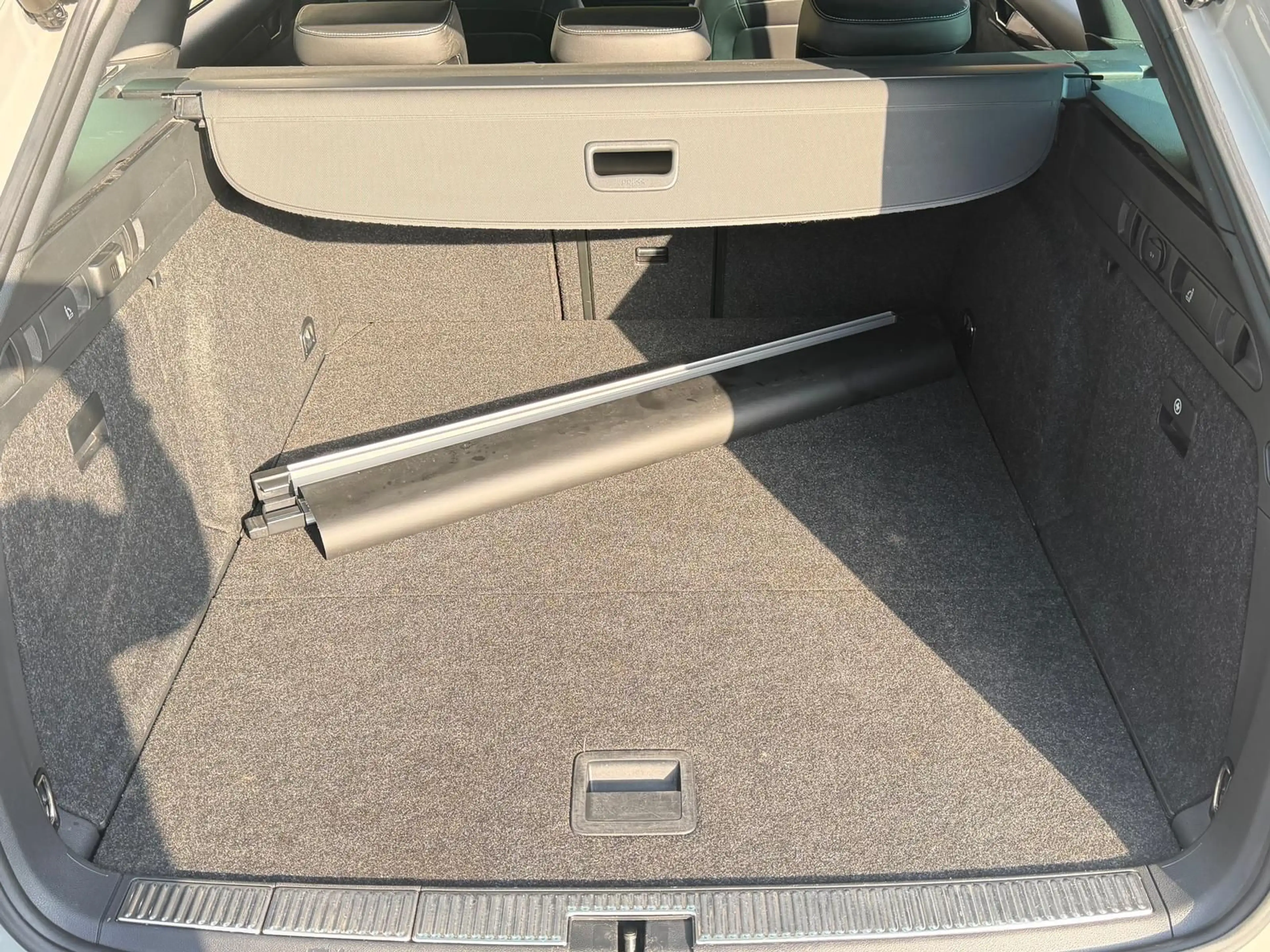 Skoda Superb 2.0 TSI Sportline *4x4*PANO*AHK*KAMERA* — photo 11