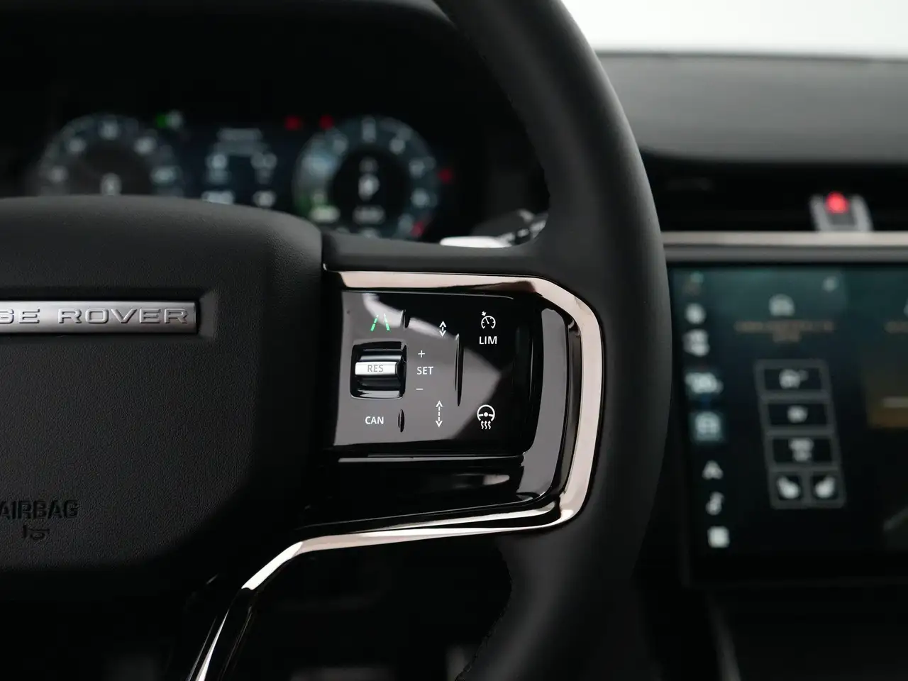 Land Rover Range Rover Evoque 2026 — фото 15