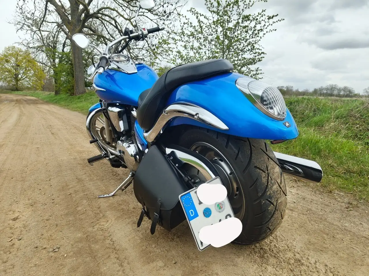Kawasaki VN 900