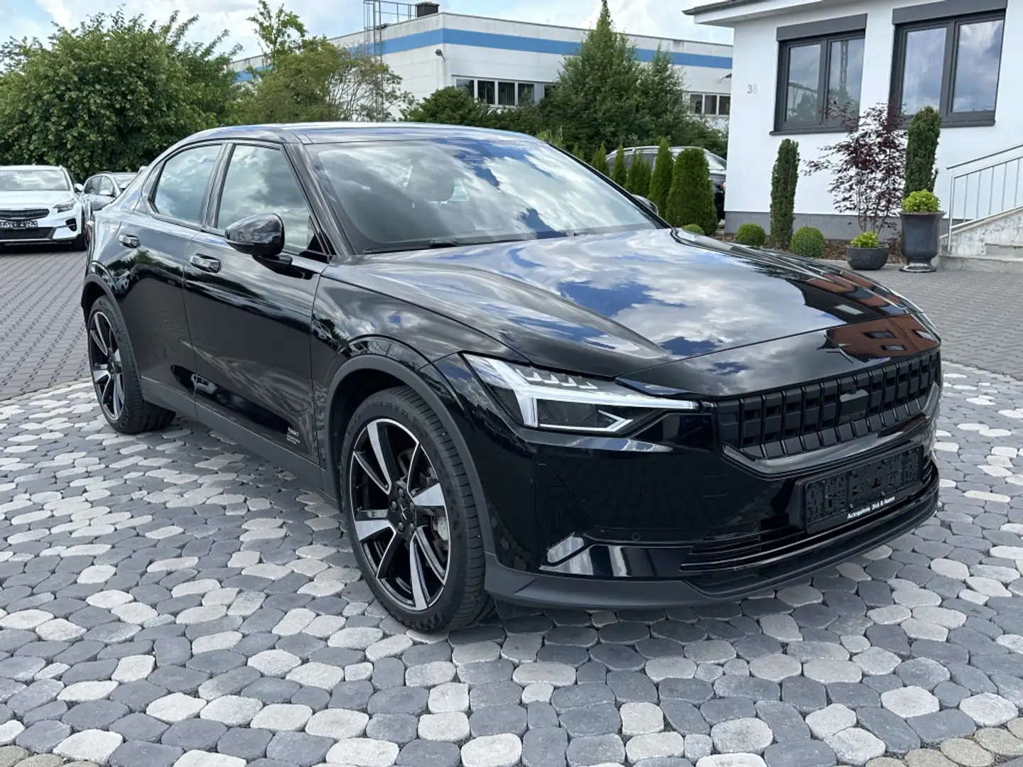 Polestar 2 Long Range LED PLUS PANO 4xSHZ H&K CAM 20 AHK Negro - 2