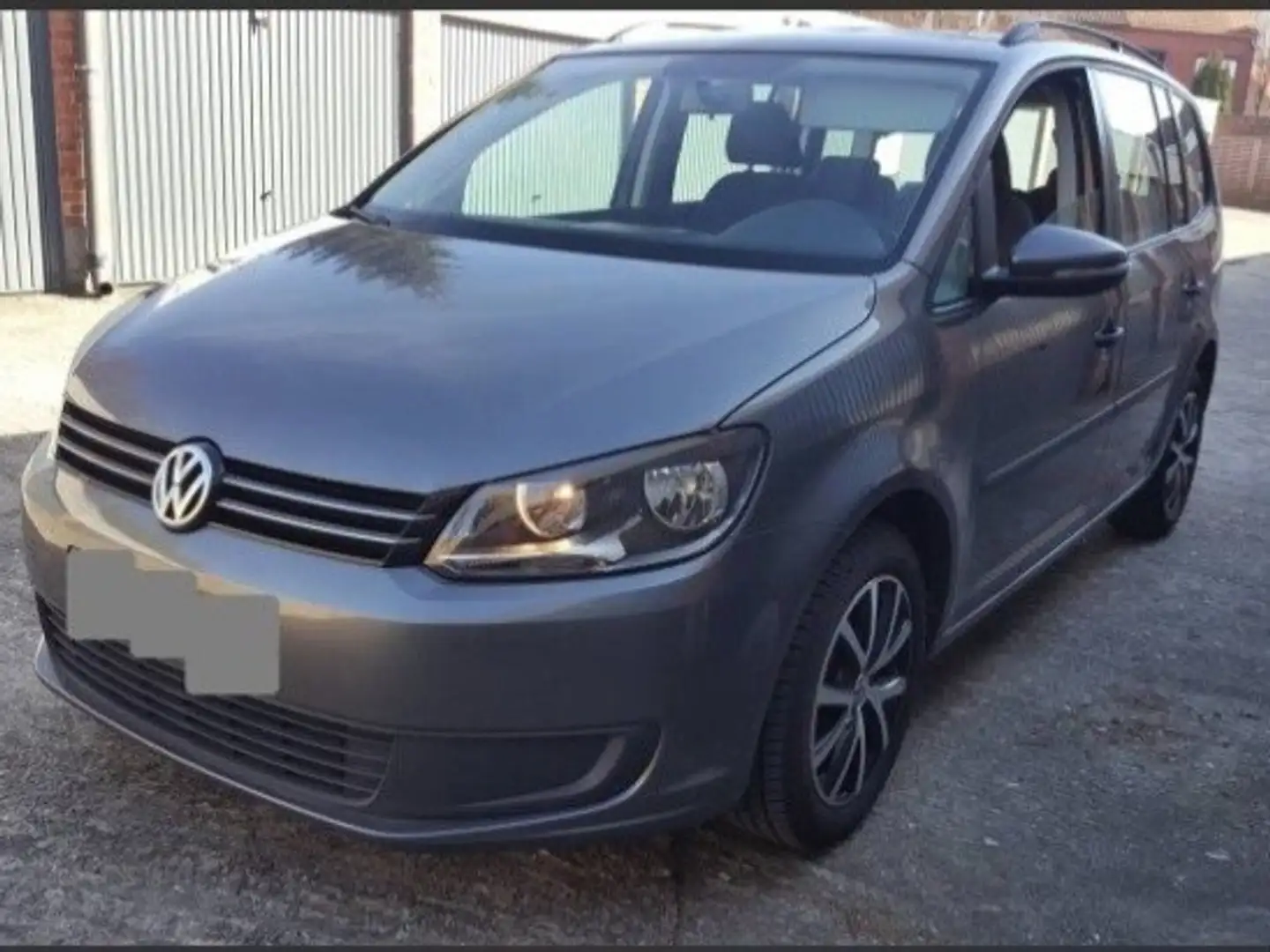 Volkswagen Touran 1.6 TDI  BlueMotion 7Zitplaatsen - 1