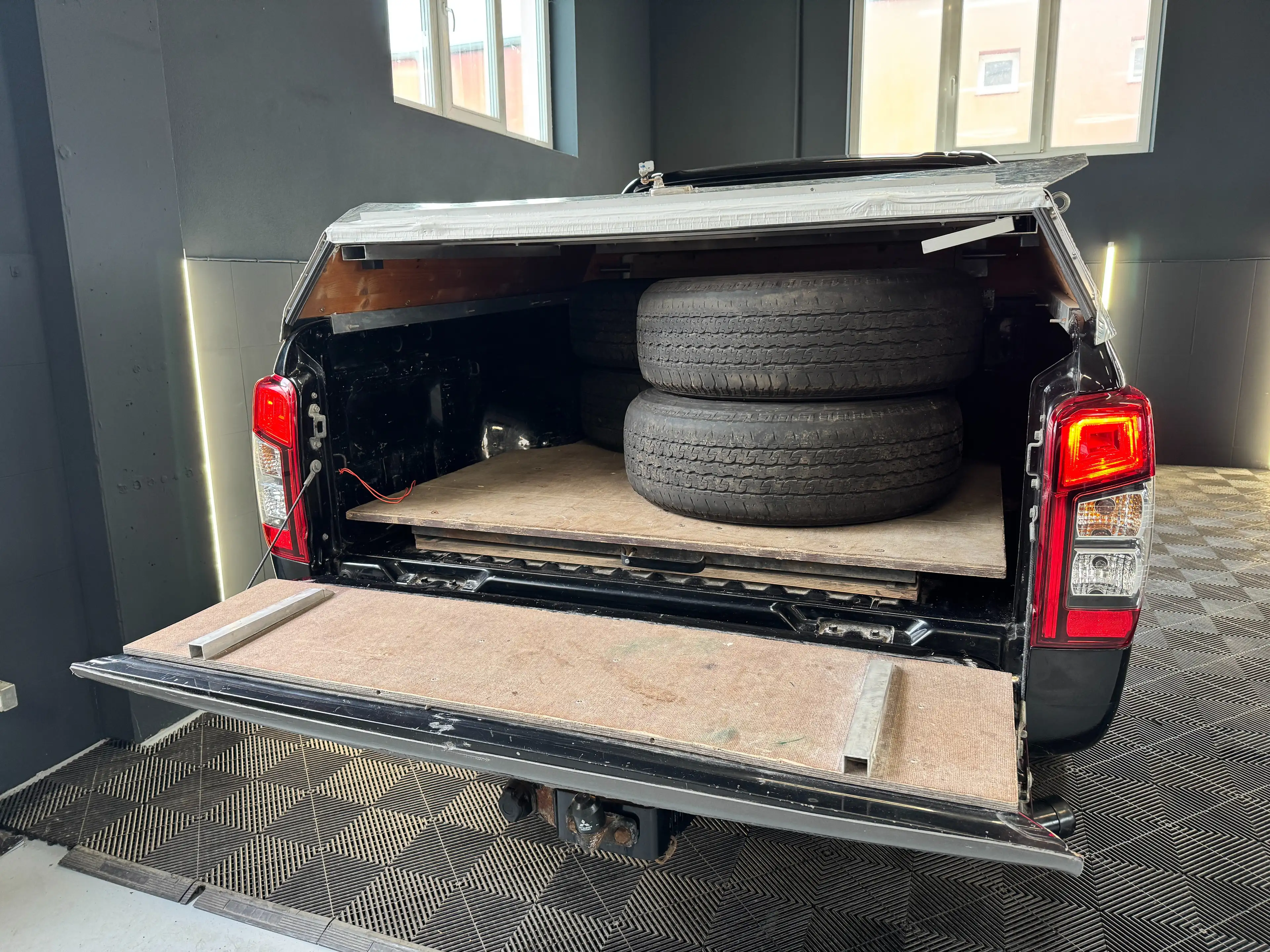 Mitsubishi L200 L200 DK DI-D 2,2 4WD WORK 1Besitz/Kamera/AHK/Klima — photo 14