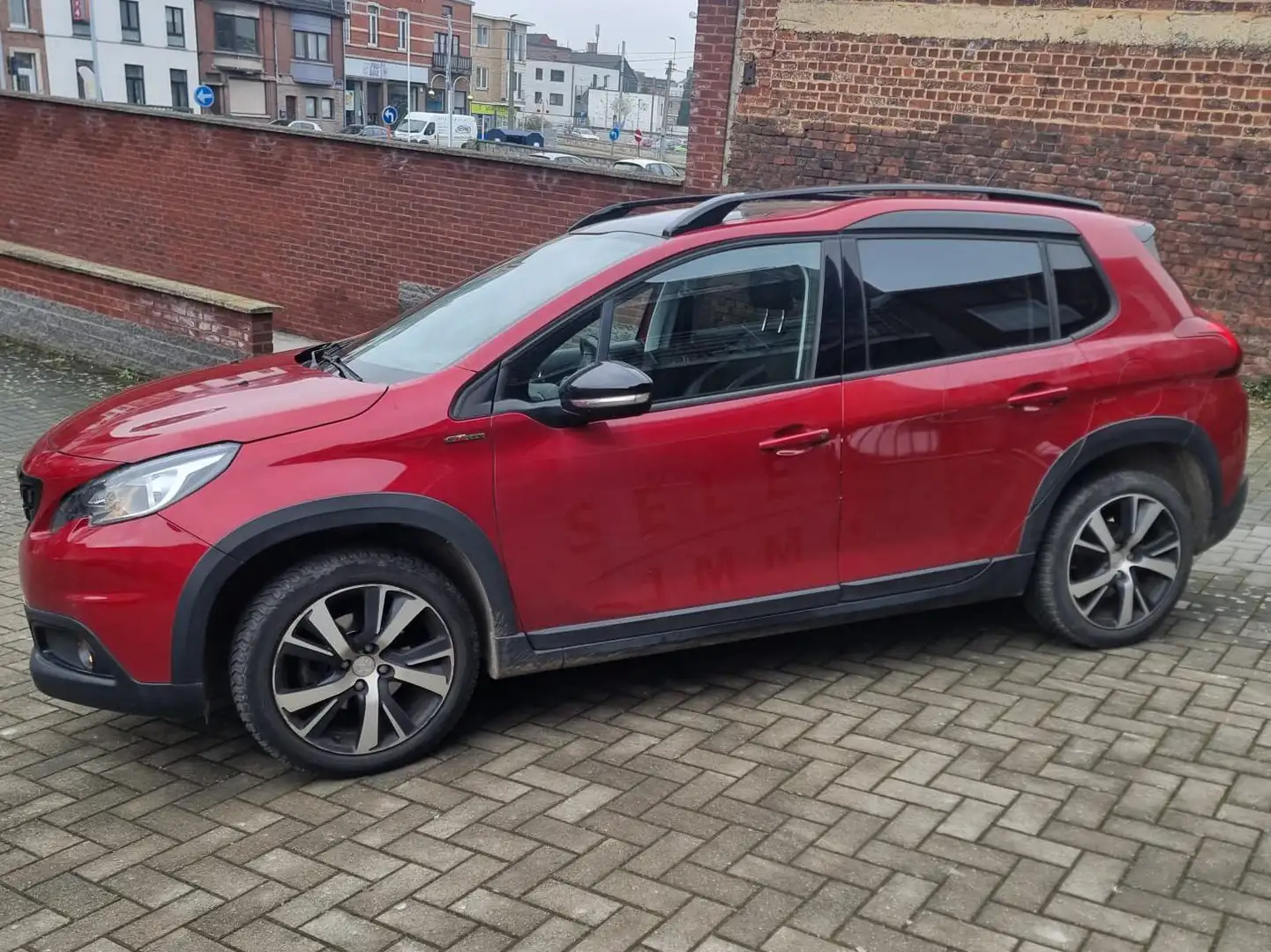 Peugeot 2008 2008 1.2 PureTech GT Line S Rouge - 1