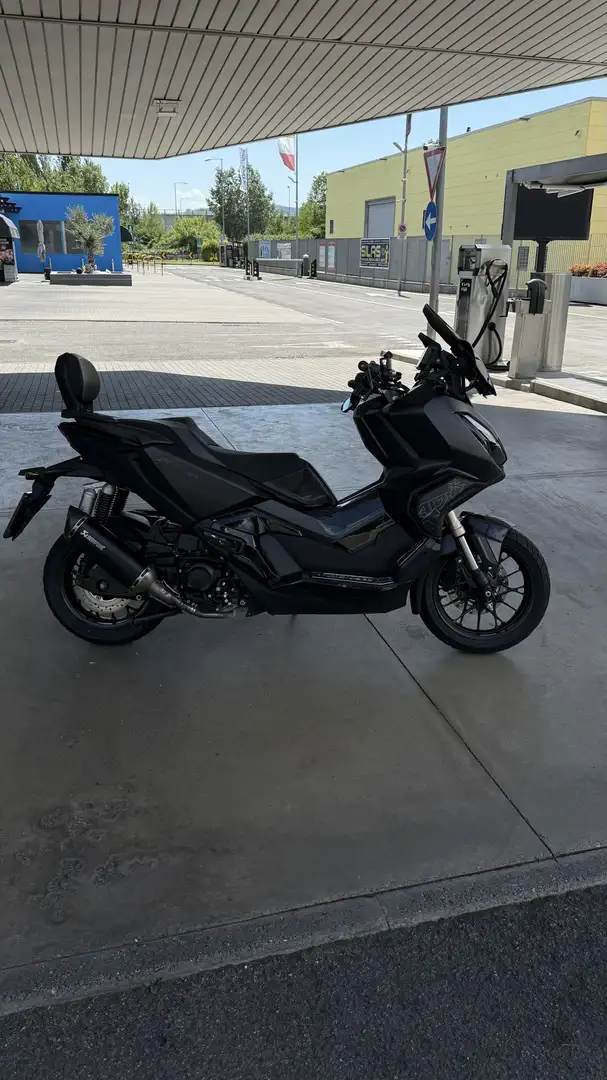 Honda ADV 350 - 1