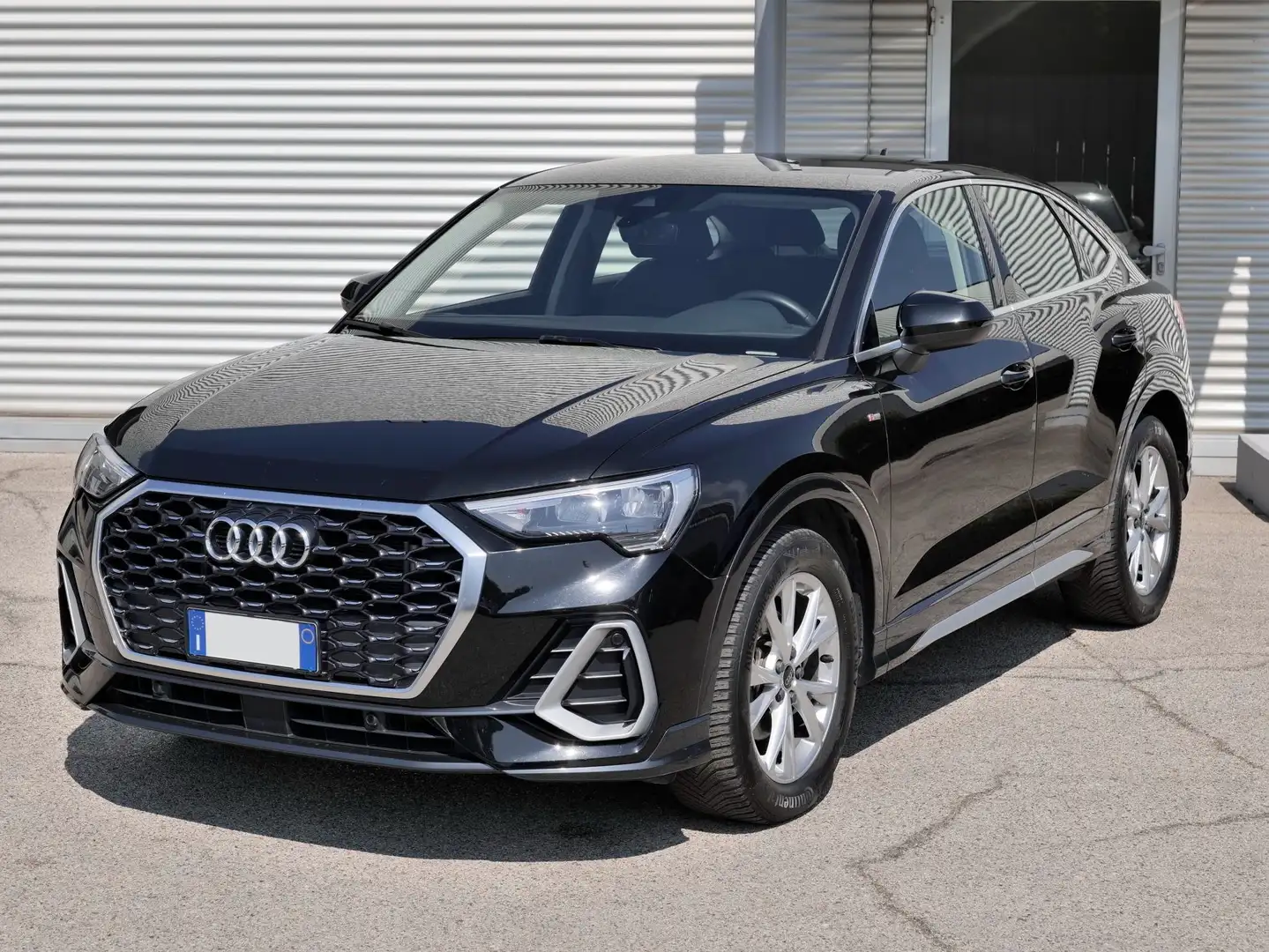 Audi Q3 Sportback 2.0 (35) Tdi 150cv S-tronic S-line Nero - 1