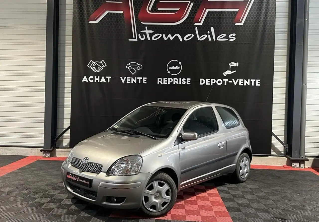 Toyota Yaris Yaris