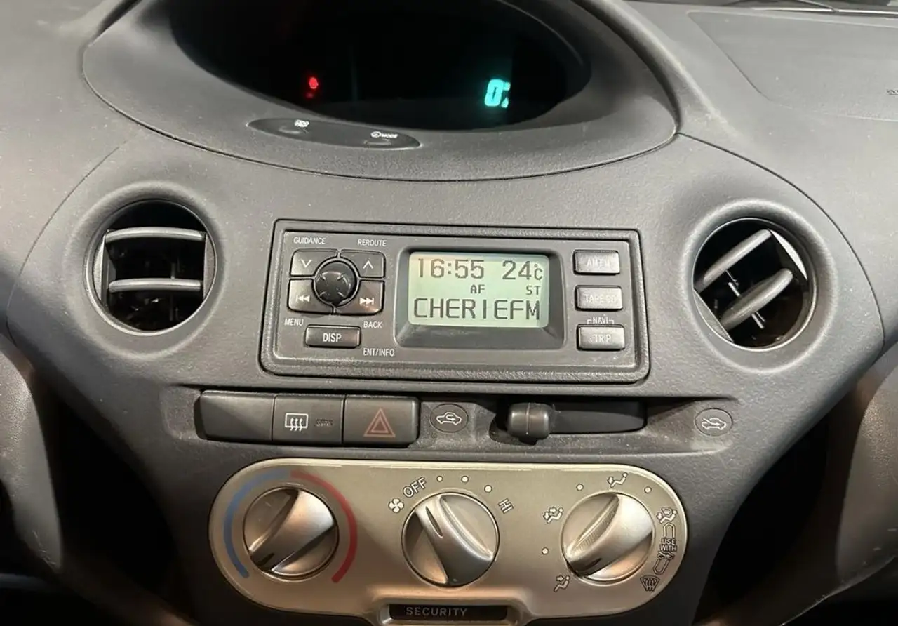 Toyota Yaris Yaris — photo 15
