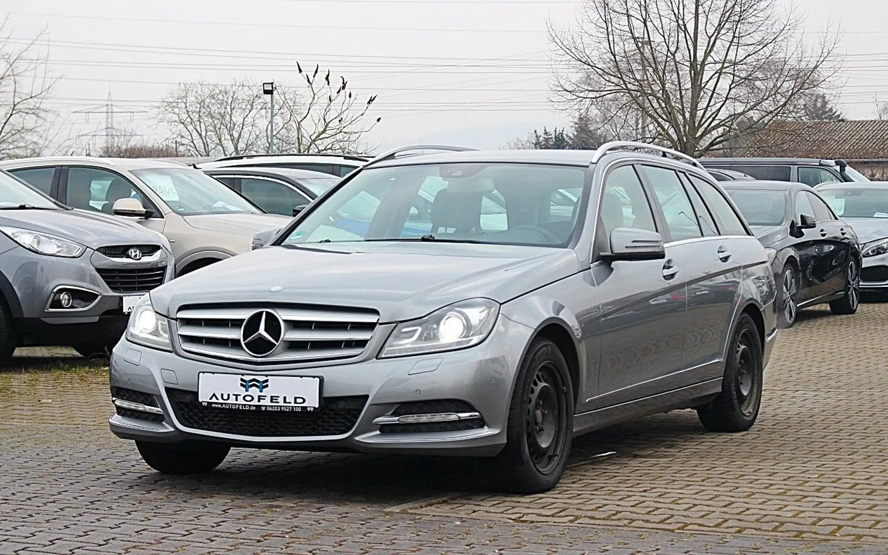 Mercedes-Benz C 200 T AVANTGARDE/SHEFT/8FACH/NAVI/BIXENON/SHZ/ Gris - 2