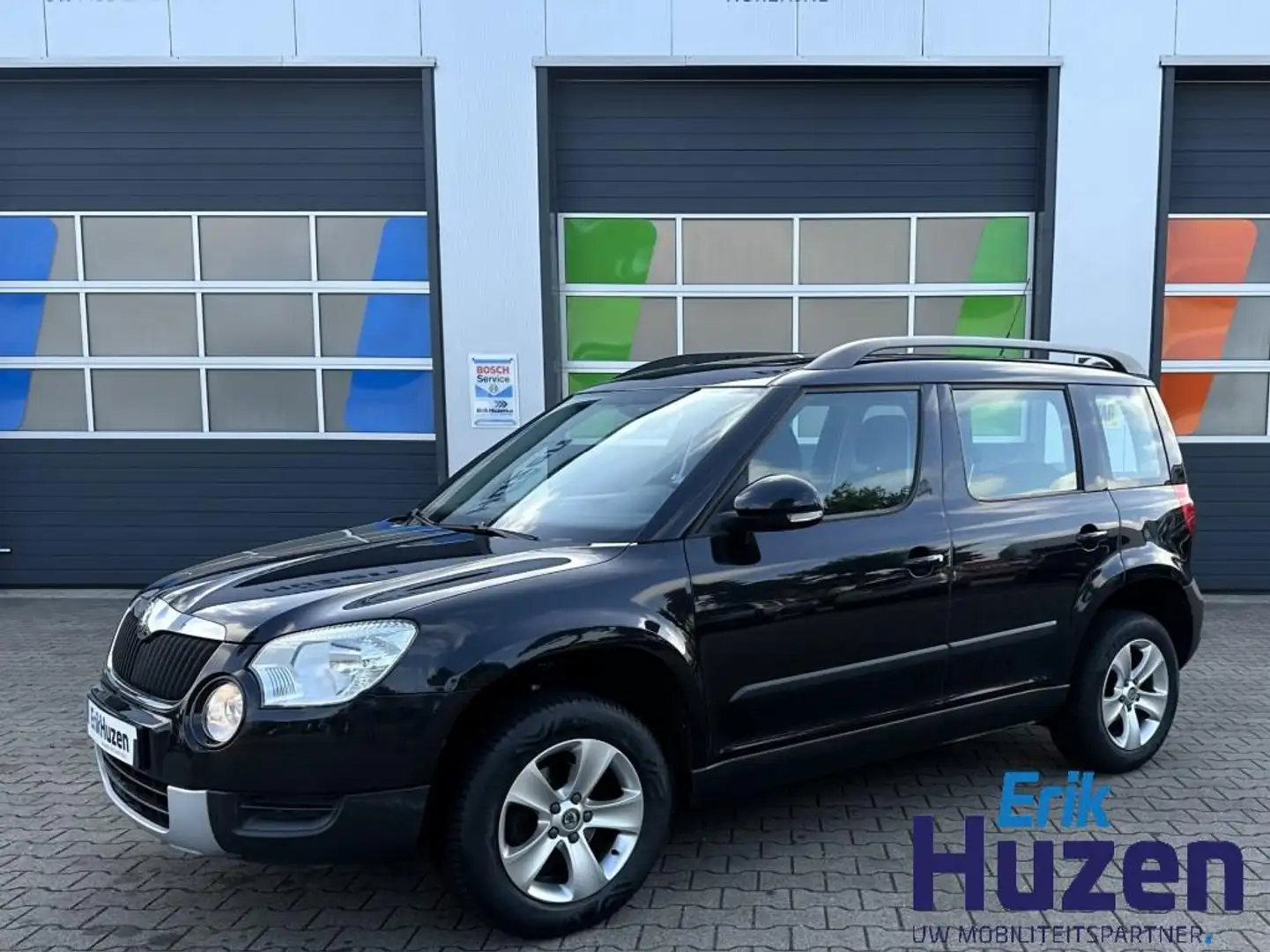 Skoda Yeti 1.2 TSI AMBITION / Apk 6/2026 / Nieuwe DSG koppeli Noir - 1