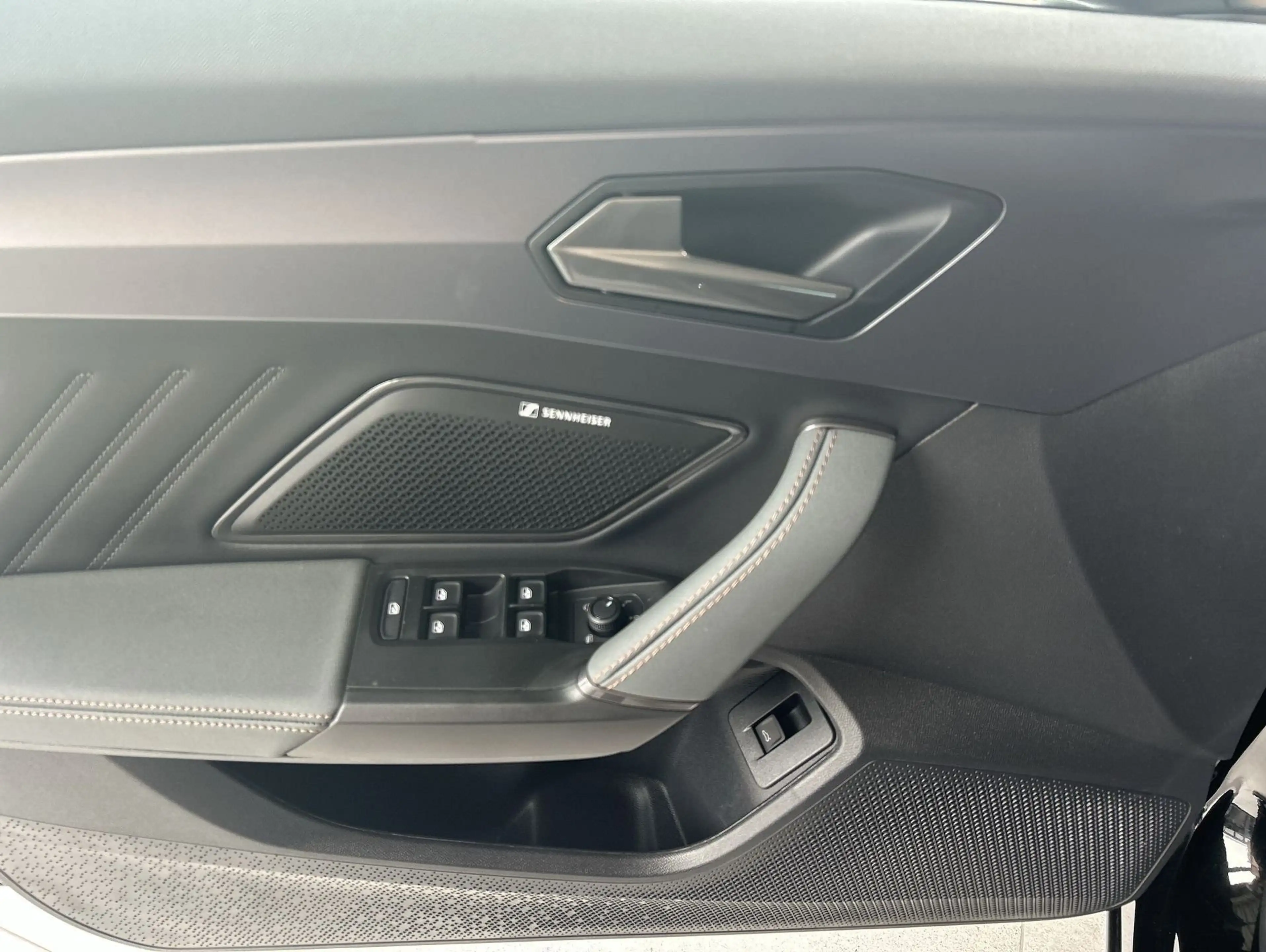 CUPRA Formentor VZ5 Formentor 2.5 TSI 4Drive W VZ5 Pano Matrix ACC — photo 12
