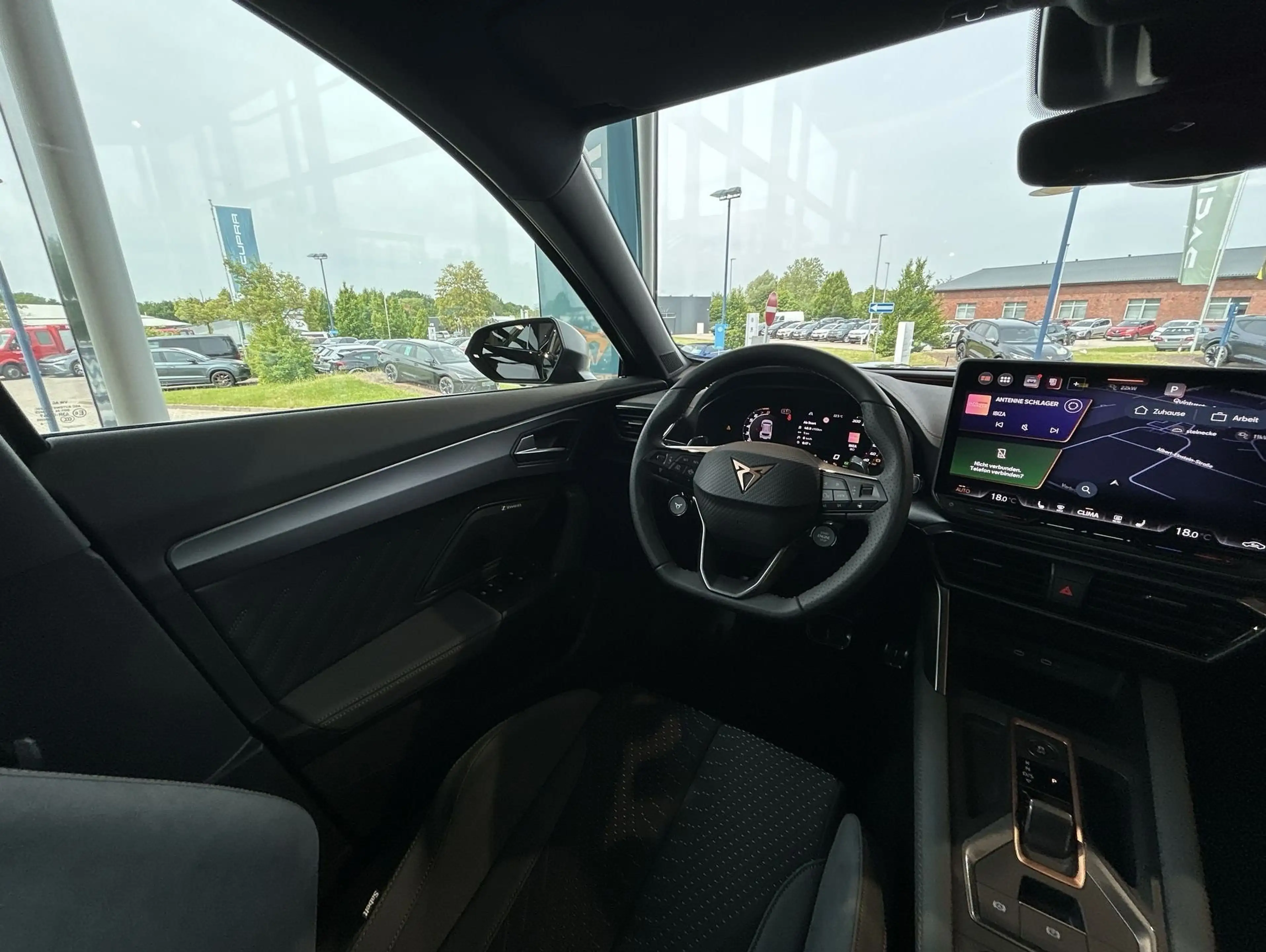 CUPRA Formentor VZ5 Formentor 2.5 TSI 4Drive W VZ5 Pano Matrix ACC — photo 10
