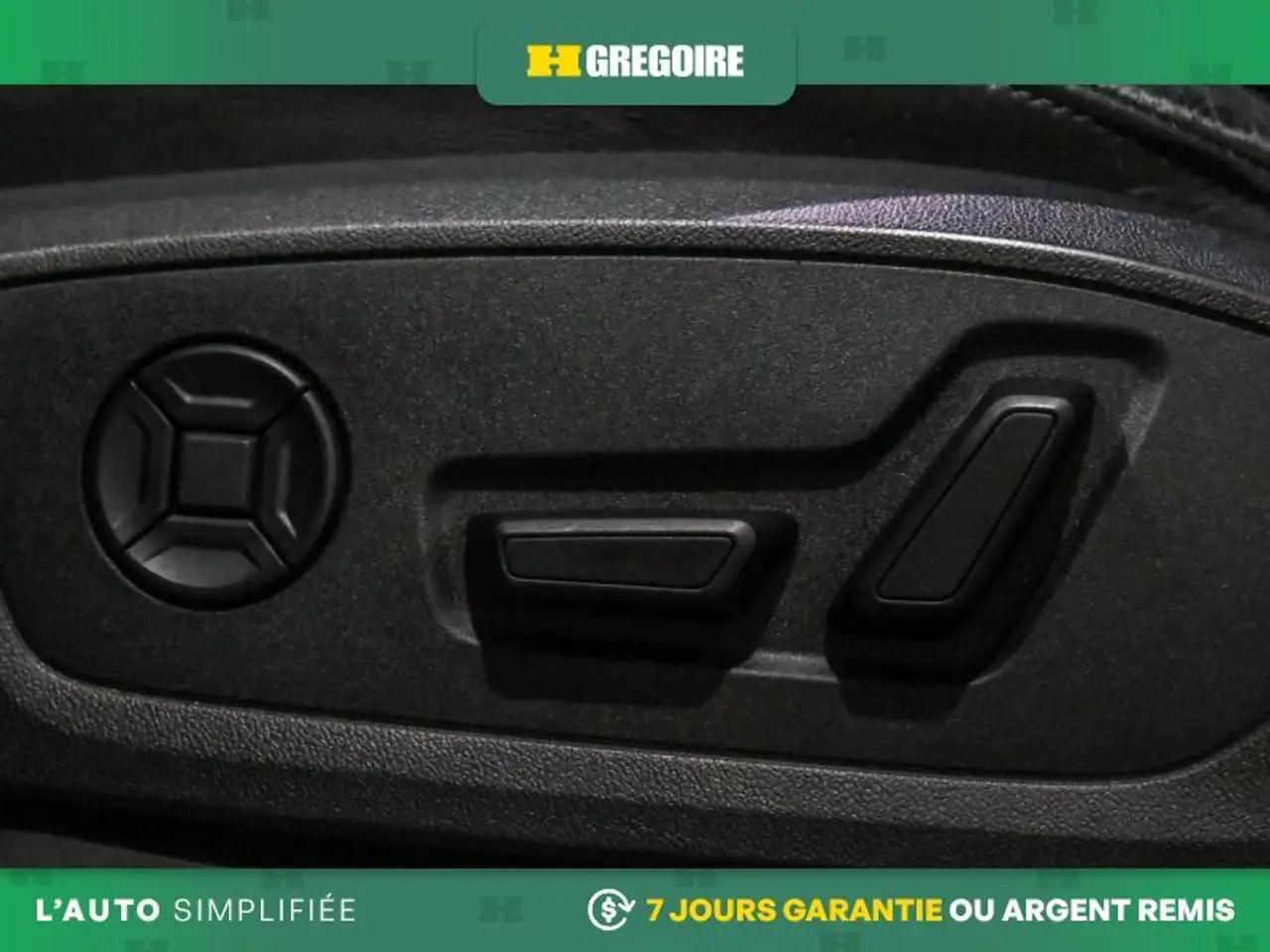 Audi Q3 снимка Audi Q3