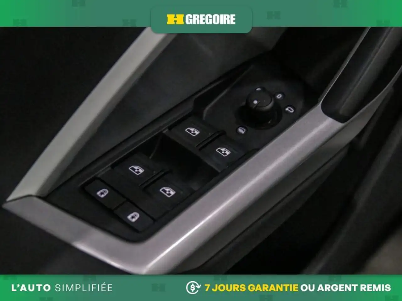 Audi Q3 снимка Audi Q3
