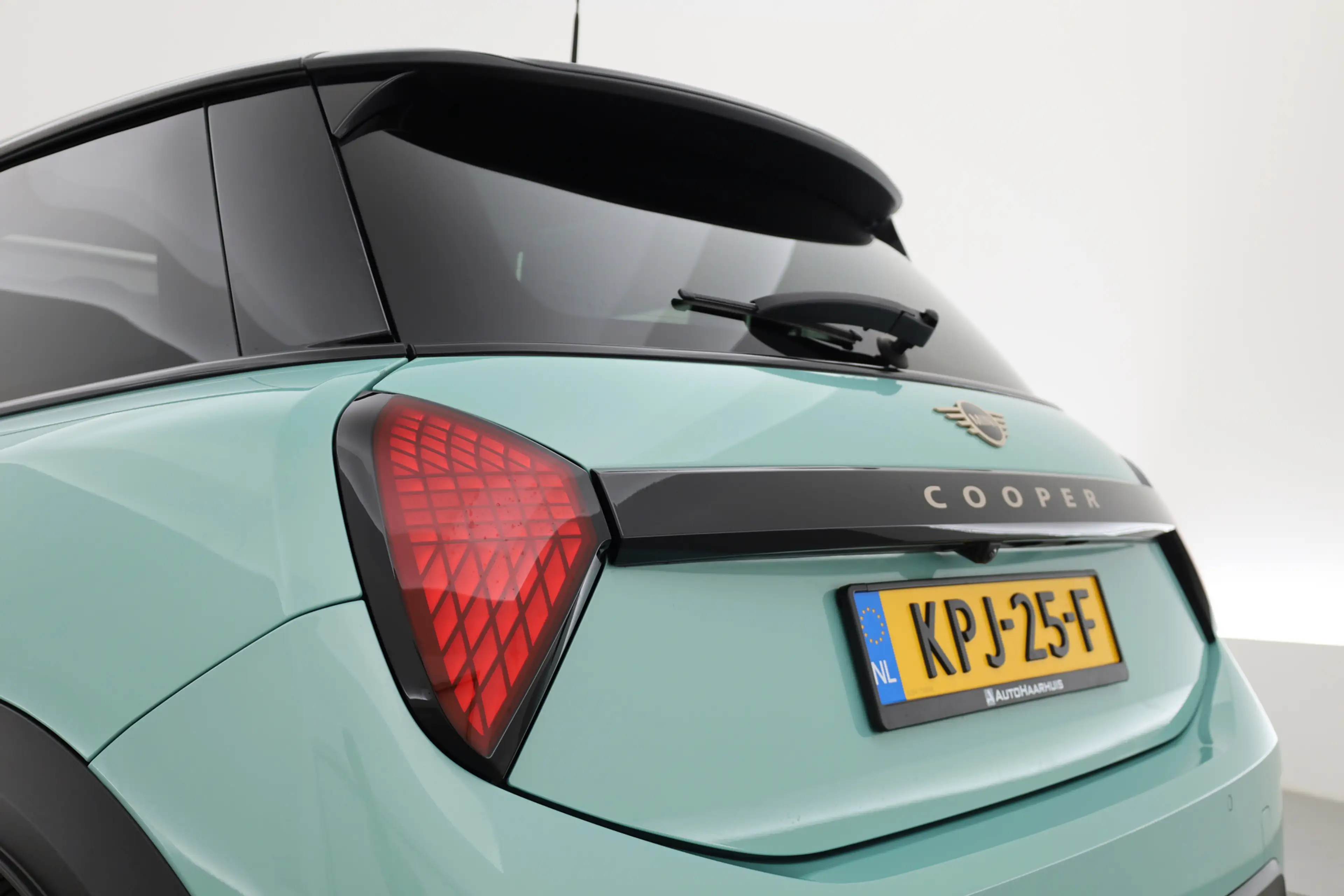 MINI Cooper C 3-Deurs 1.5 Favoured L | Pano | HUD | Harman Kardo — photo 34