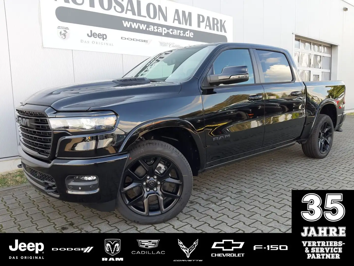 Dodge RAM 1500 Laramie Night Premium 3.0|5-Jahre-Garan Schwarz - 1