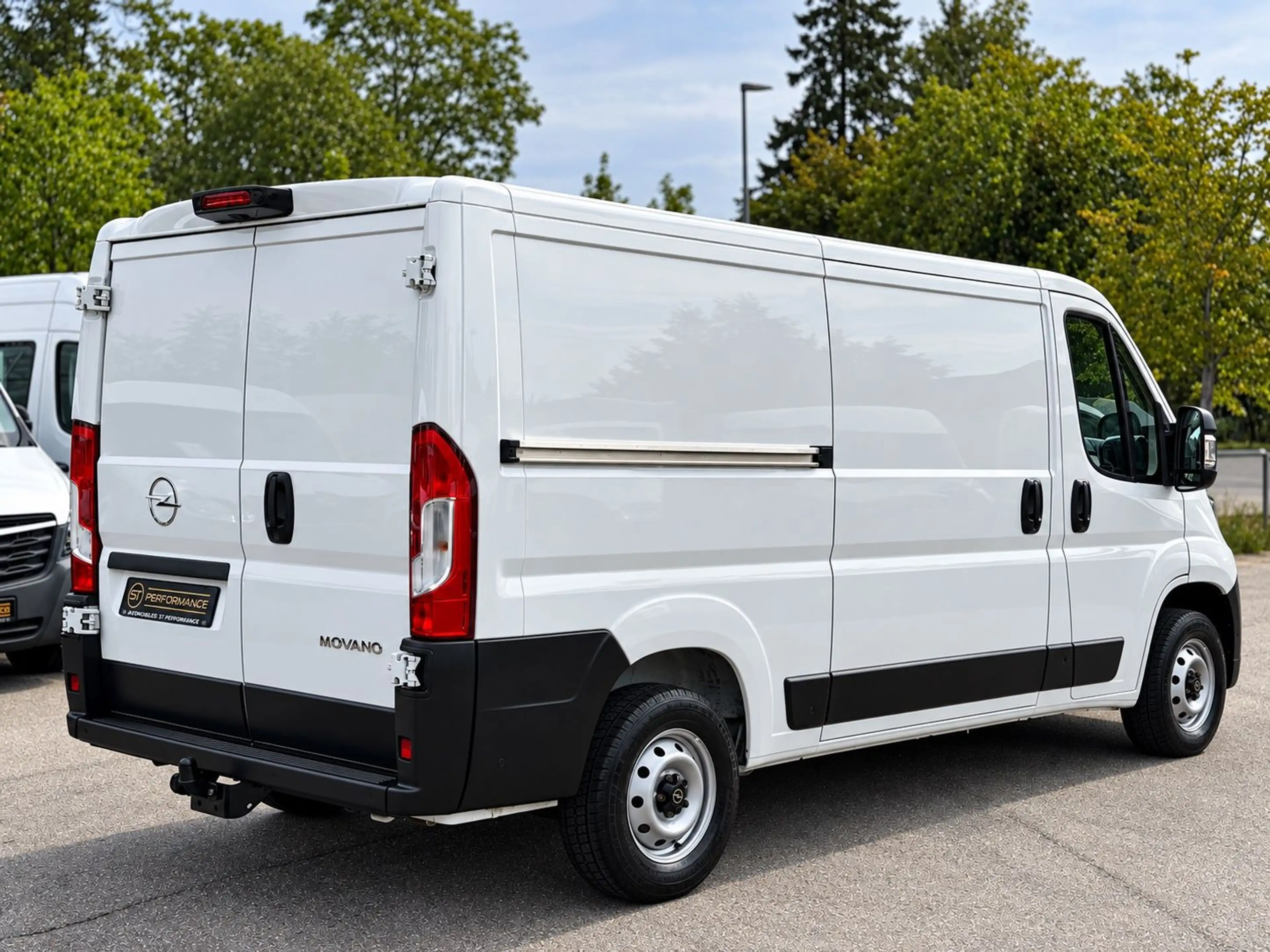 Opel Movano 35 L2H1 BlueHDI 140 KLIMA TEMPOMAT AHK — photo 5