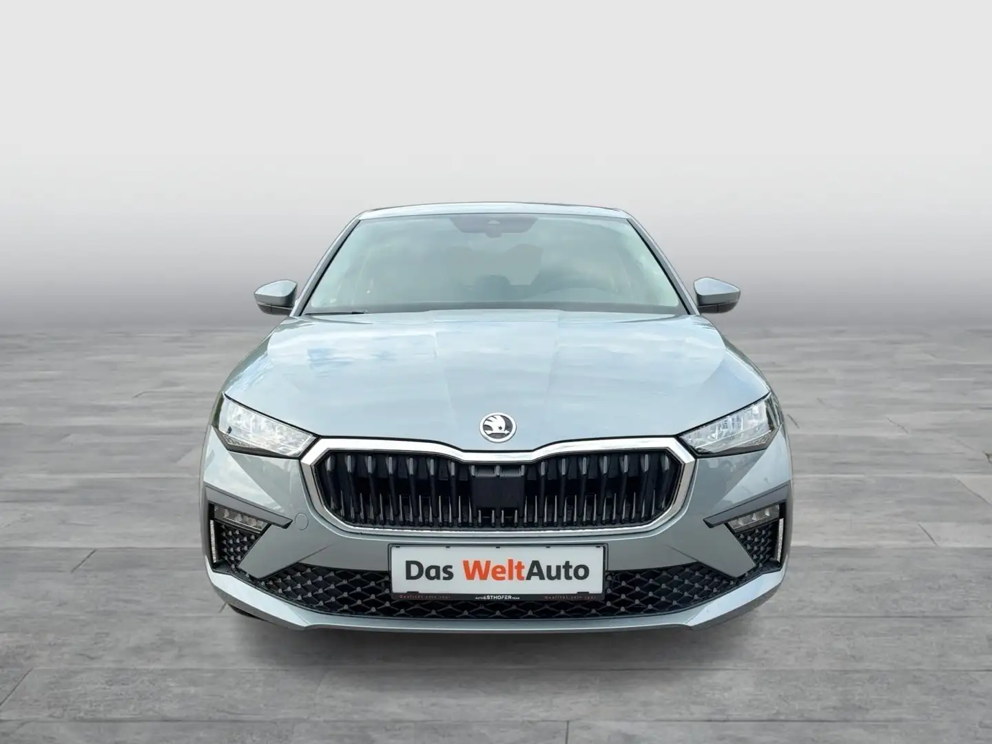 Skoda Scala Essence TSI DSG Silber - 2