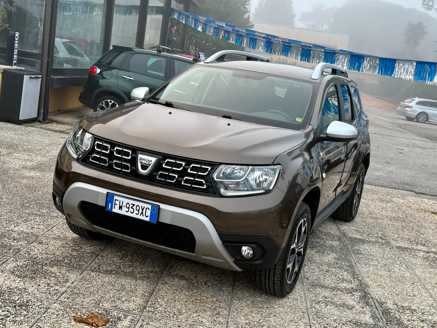 Dacia Duster "INTROVABILE" Duster II  1.6 sce Prestige Gpl 4x2 Gris - 1