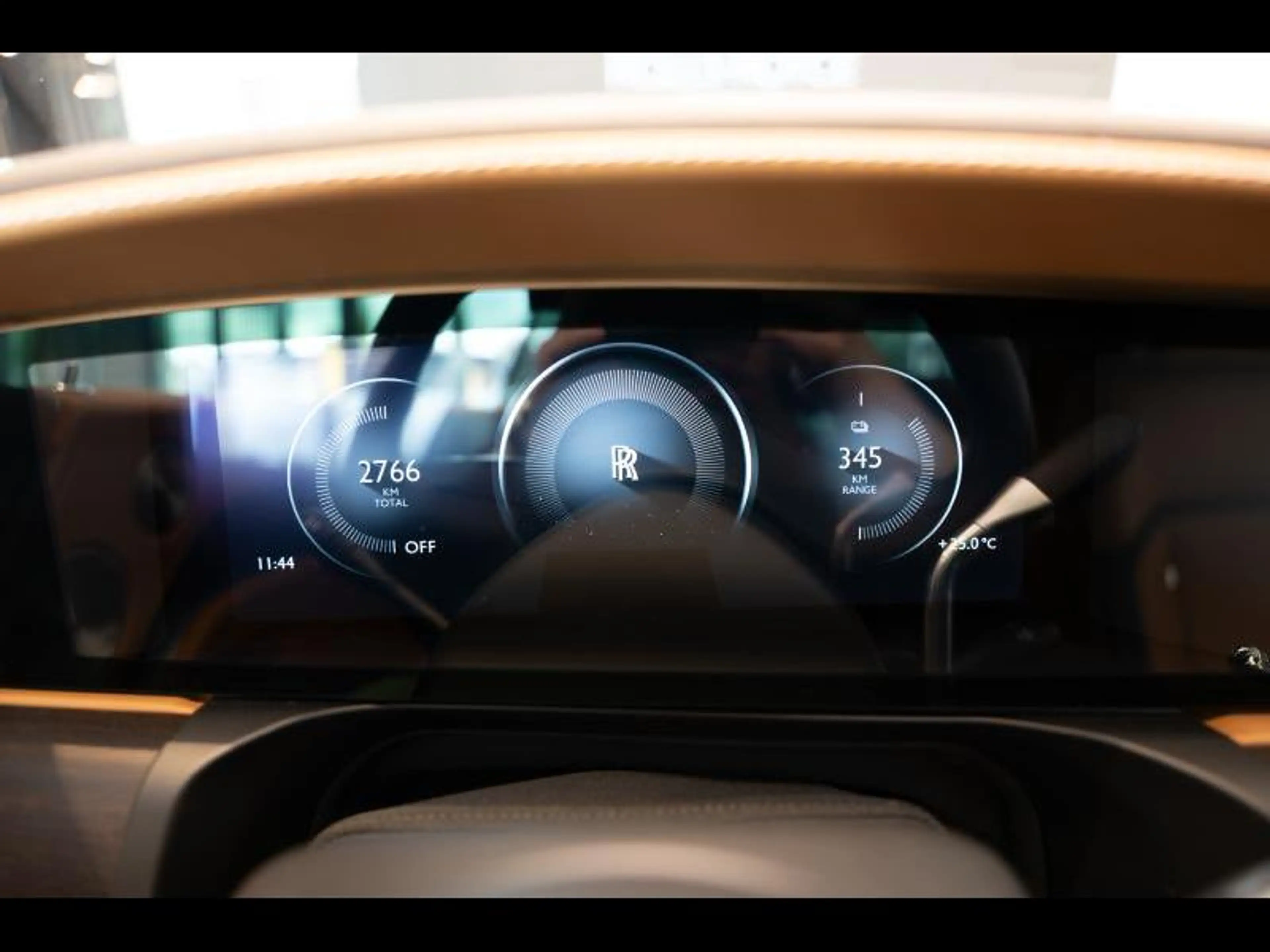 Rolls-Royce Spectre Provenance 2 Year Warranty & Service Rolls-Royce — photo 13