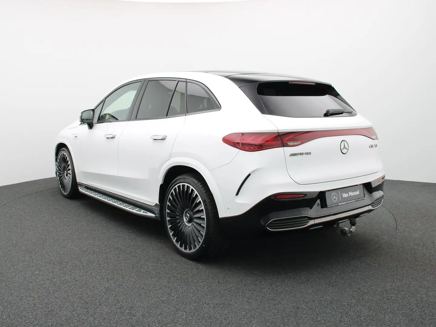 Mercedes-Benz EQE 53 AMG 4MATIC+ SUV + NAPPA + PANO + DIGITAL LIGHT + H Weiß - 2