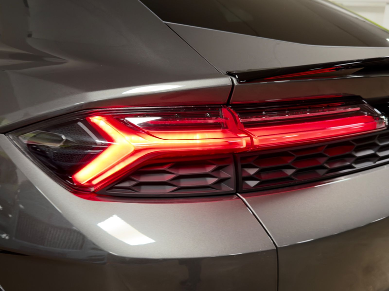 Lamborghini Urus URUS SE MASSAGE HEADUP B&O PANO STYLEPACK FULL — photo 13