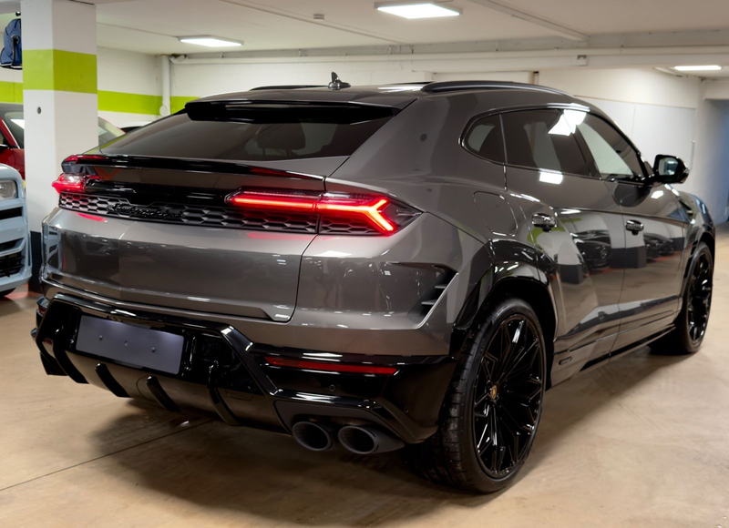 Lamborghini Urus URUS SE MASSAGE HEADUP B&O PANO STYLEPACK FULL — photo 10
