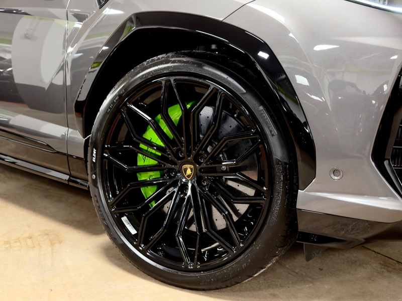 Lamborghini Urus URUS SE MASSAGE HEADUP B&O PANO STYLEPACK FULL — photo 8