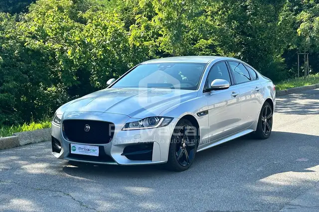 Jaguar XF XF 2.0 D 240 CV AWD aut. R-Sport