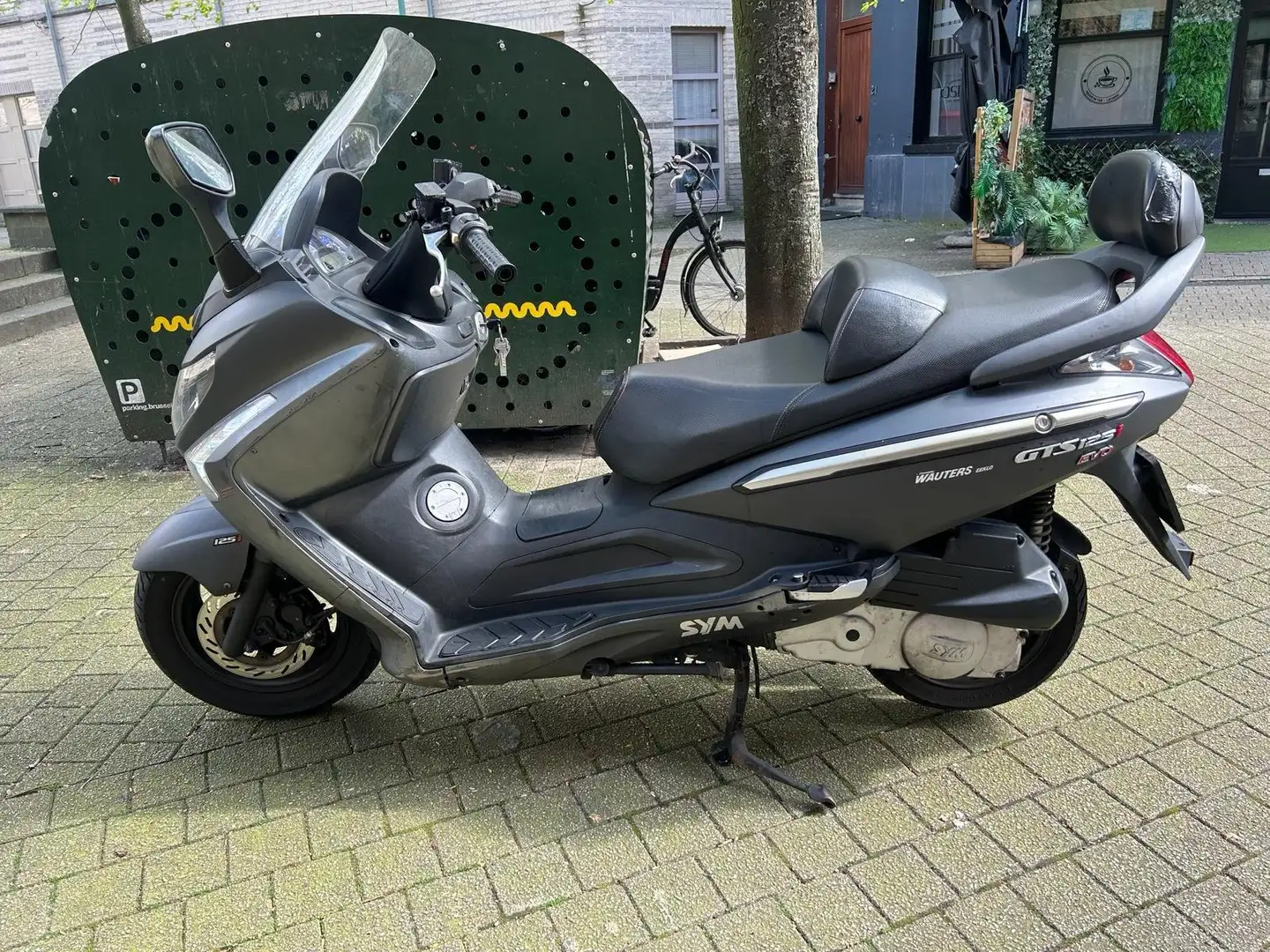 SYM GTS 125 injection Gris - 1