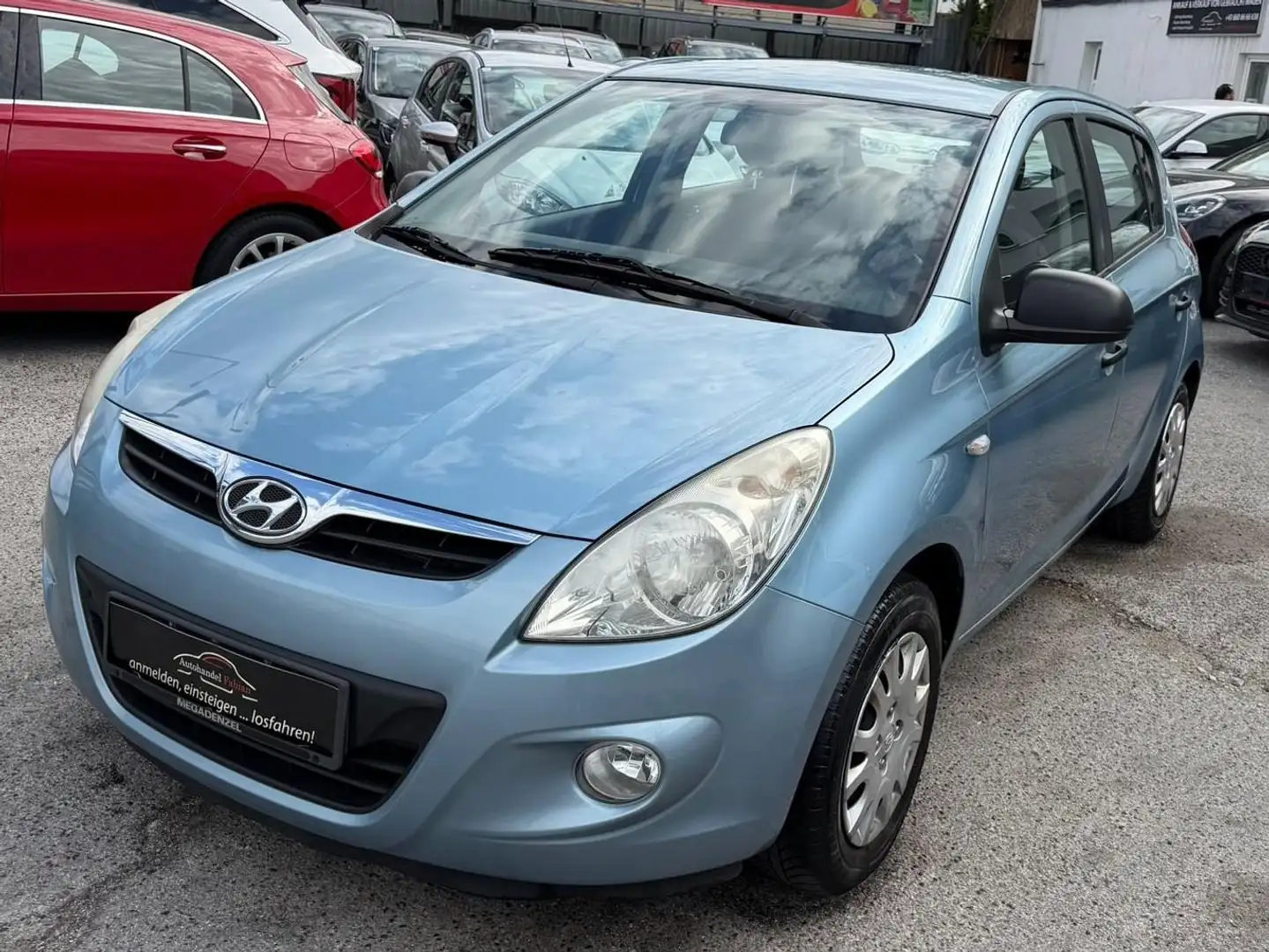 Hyundai i20 1,25 Classic Blau - 1