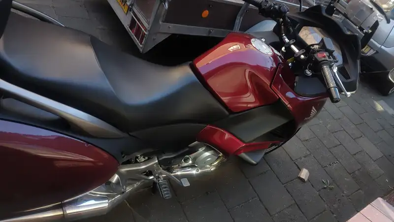 Honda NT 700 - foto 6