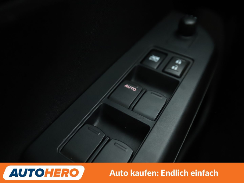 Suzuki Swift 1.2 Club 4x4*TEMPO*AHK*KLIMA*GARANTIE* — photo 24