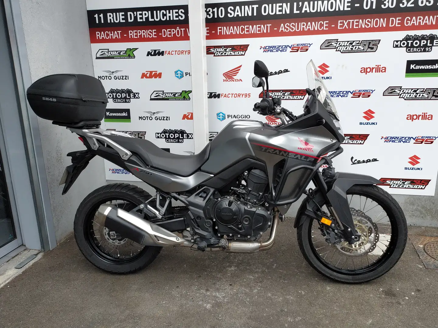 Honda XL 750 Transalp Noir - 1