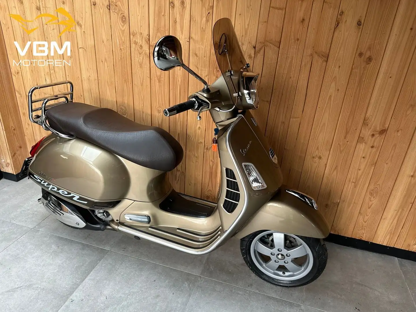 Vespa GTS 300 - 2