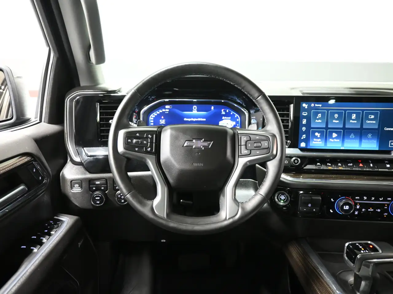 Chevrolet Silverado 1500 снимка Chevrolet Silverado 1500
