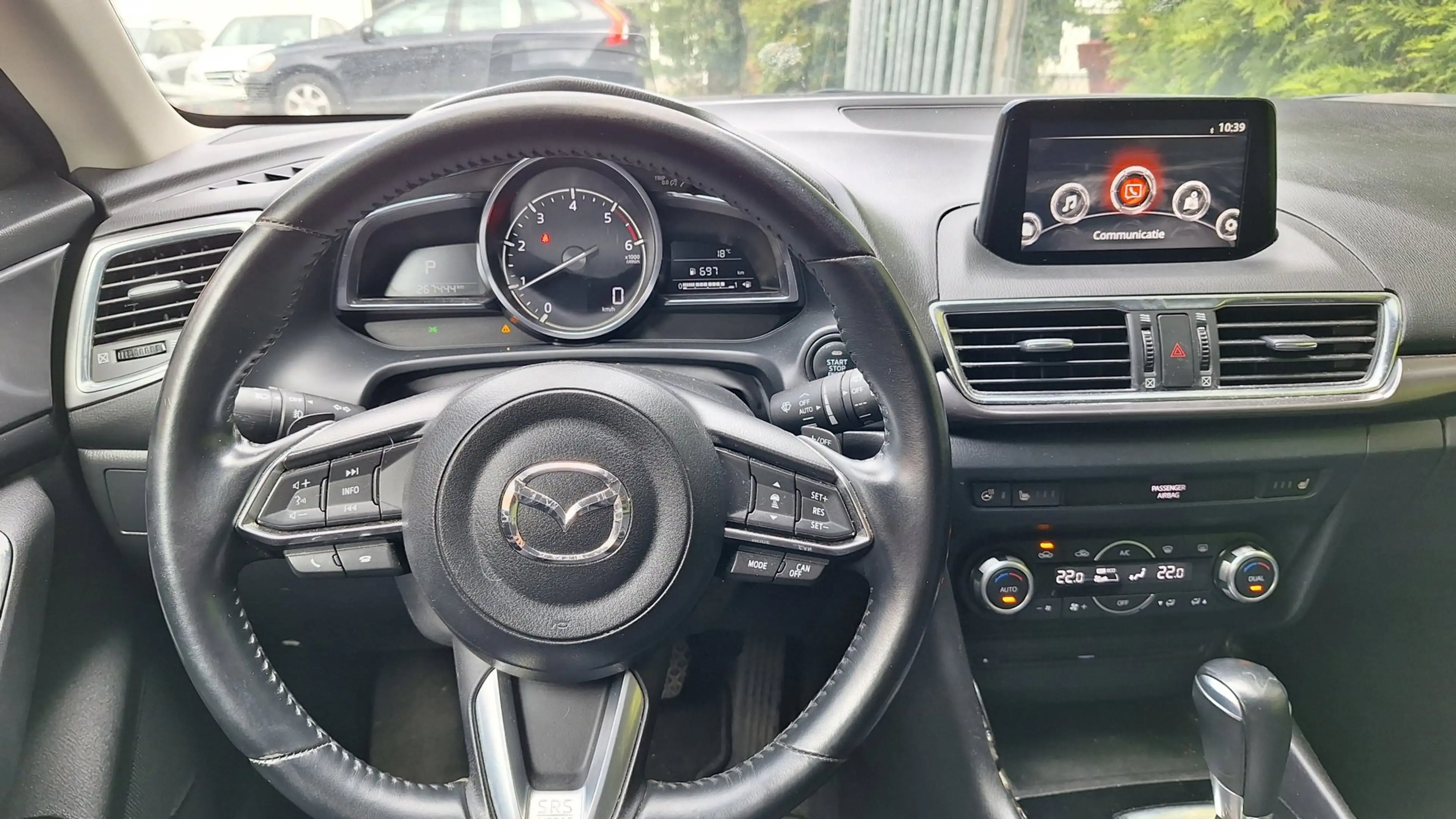 Mazda 3 2.2 SkyActiv-D 150 GT-M — photo 6