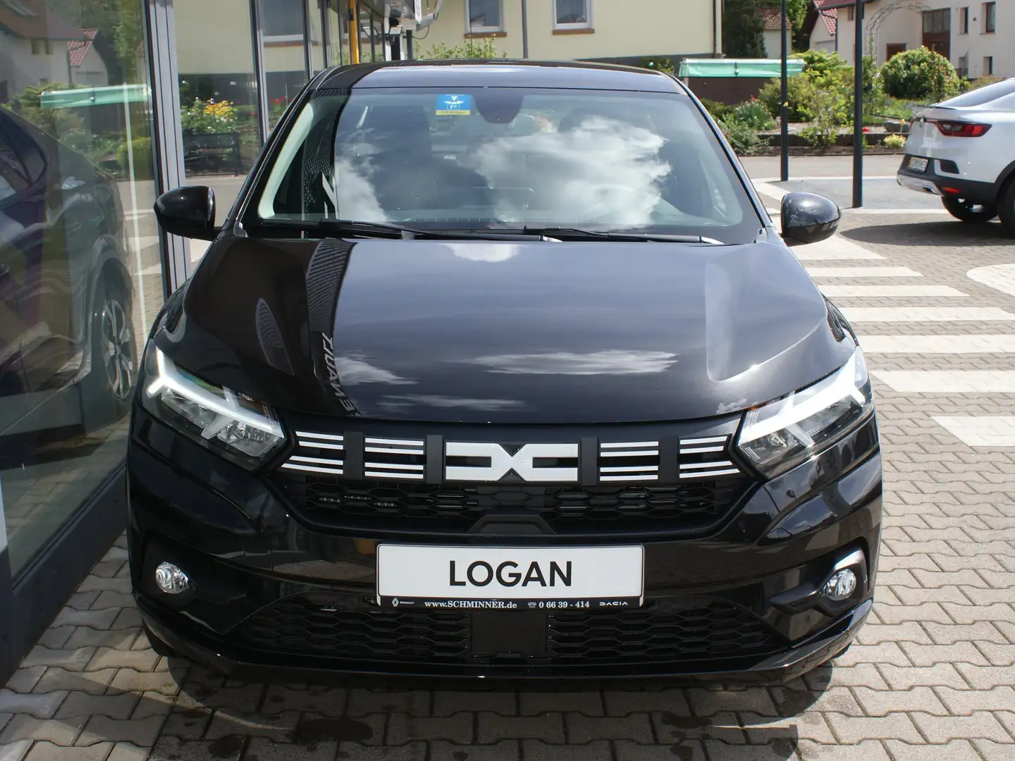 Dacia Logan Black Edition TCE 90 Automatik - 2