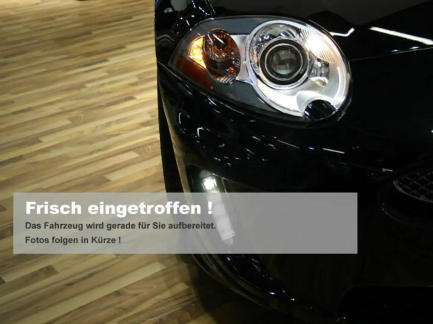 Audi A1 1.0 TFSI Ultra Sportback design*S-Tronic* Red - 2
