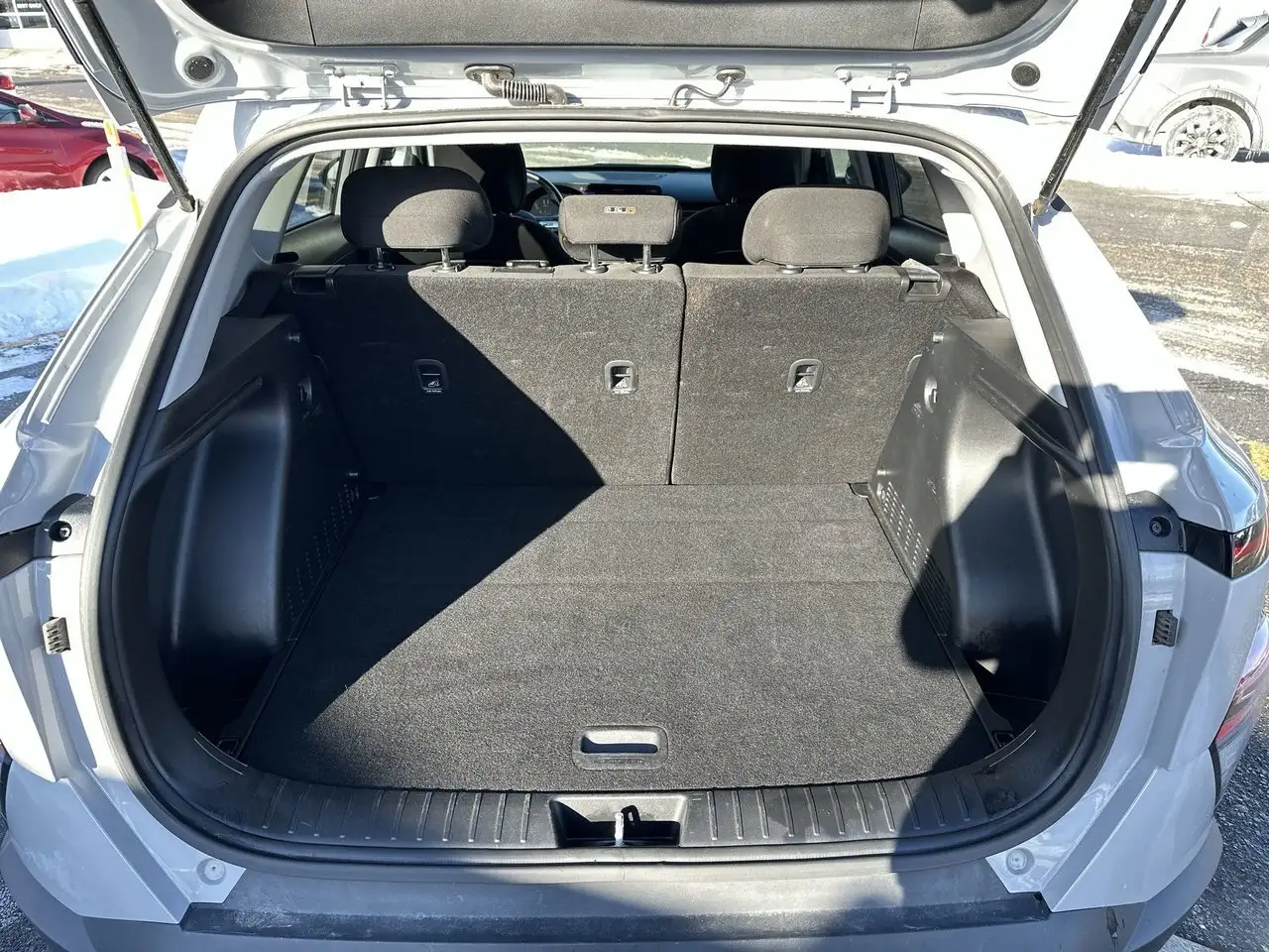 Hyundai KONA снимка Hyundai KONA