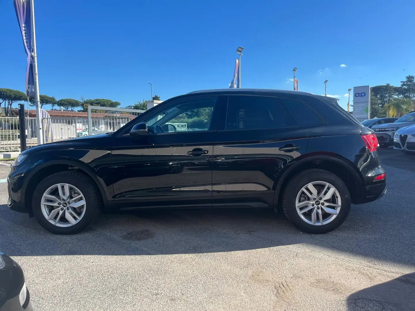 Audi Q5 Q5 40 2.0 tdi mhev 12V Business quattro s-tronic Noir - 2