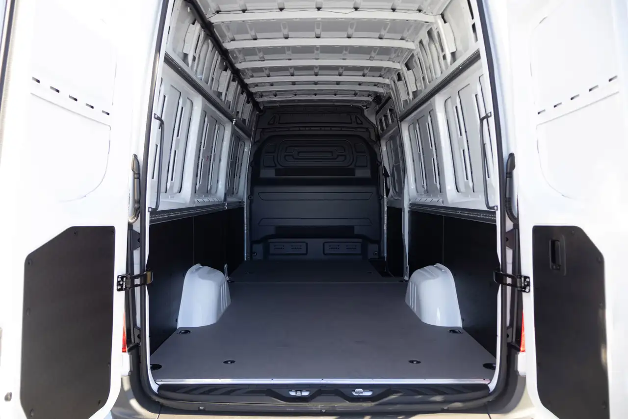 Mercedes-Benz Sprinter снимка Mercedes-Benz Sprinter