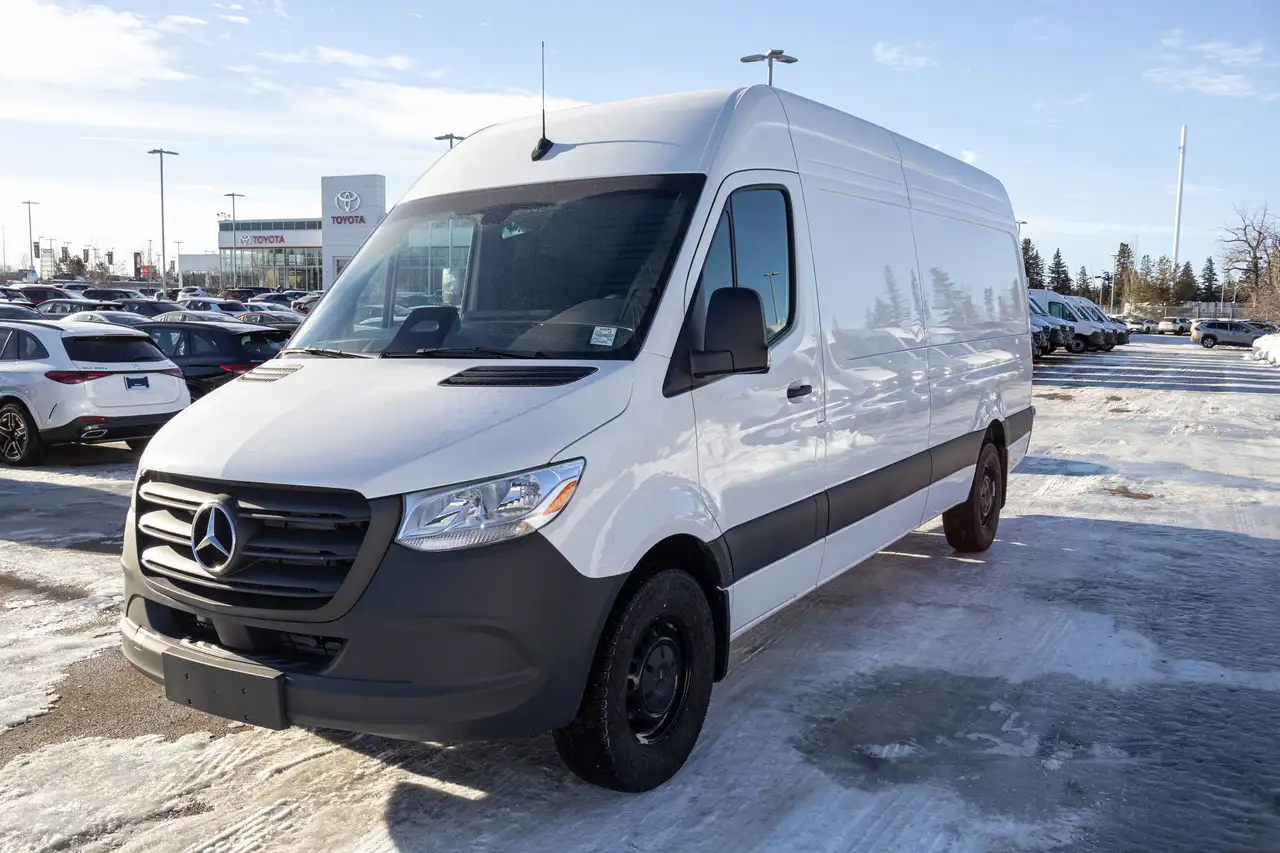 Mercedes-Benz Sprinter снимка Mercedes-Benz Sprinter