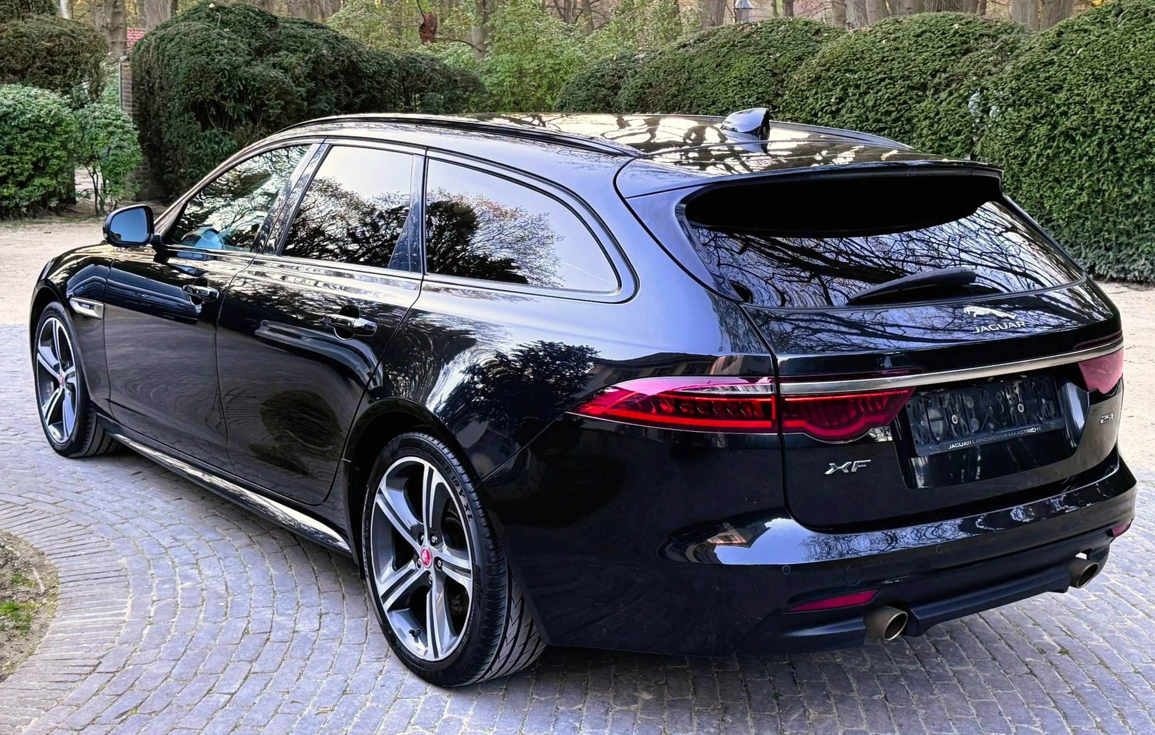 Jaguar XF 25t R-sport Sportbrake 2.0 benzine / Panodak/ Full optie — photo 6