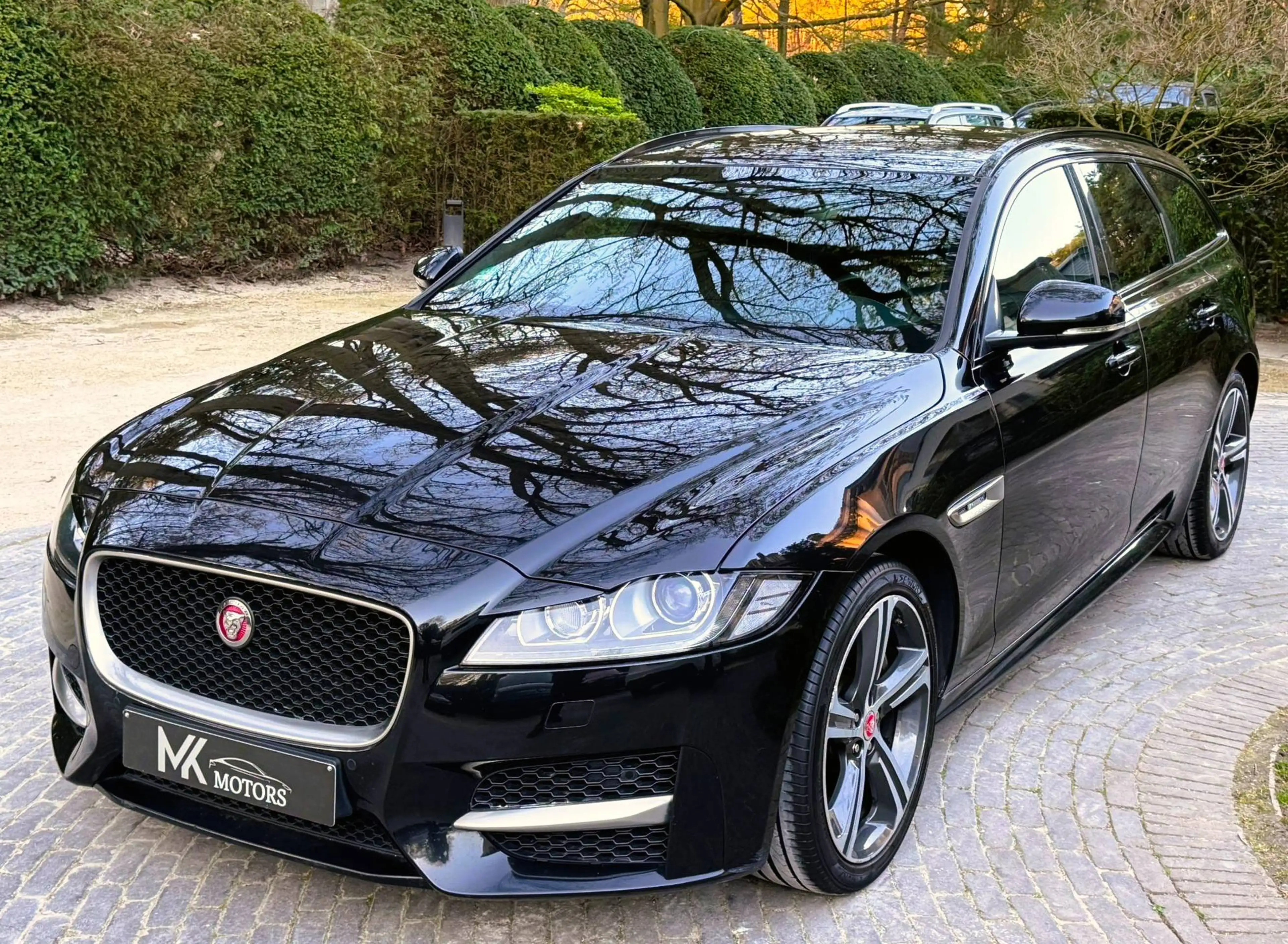 Jaguar XF 25t R-sport Sportbrake 2.0 benzine / Panodak/ Full optie — photo 4